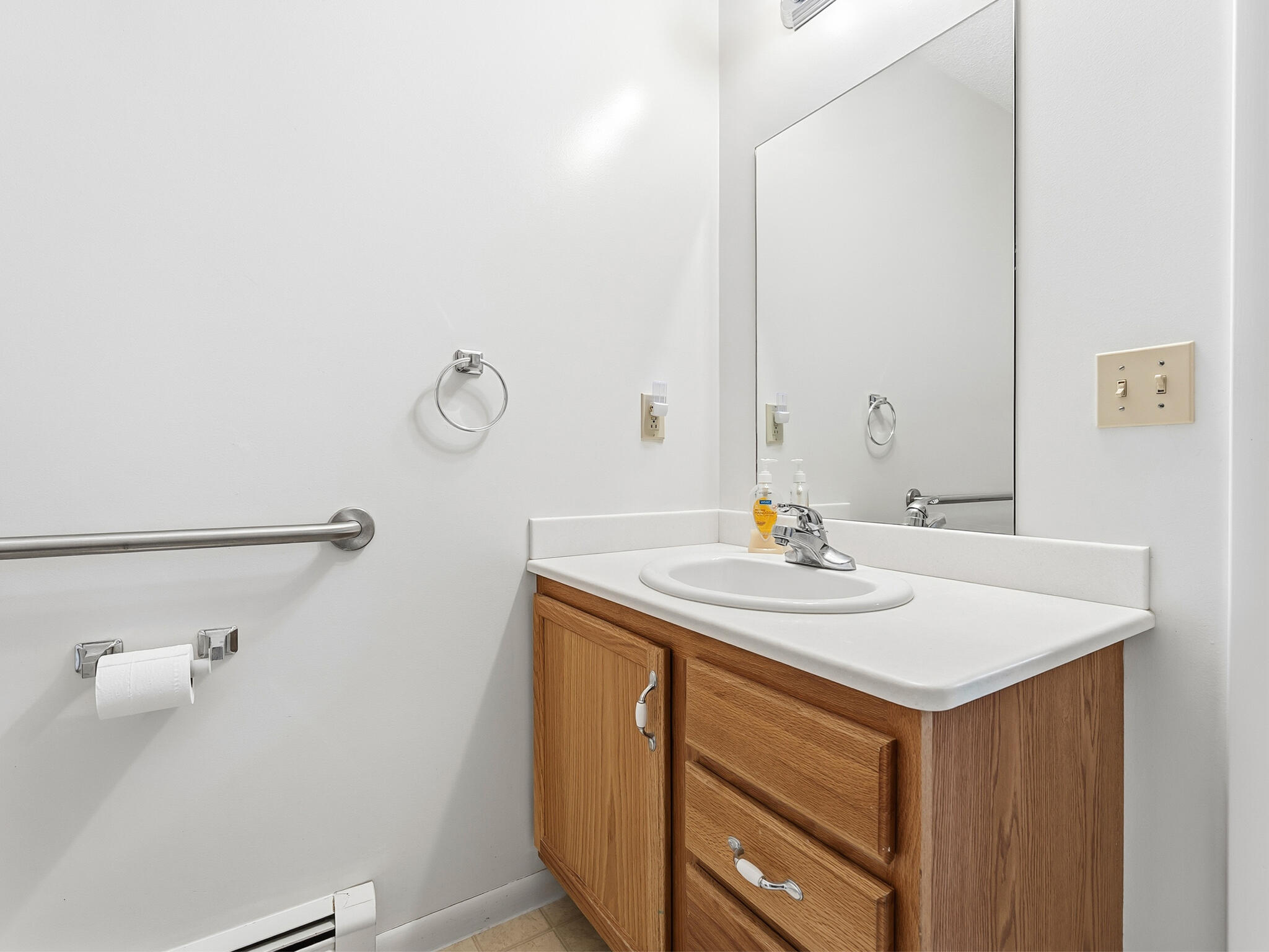 200 N Elizabeth Street