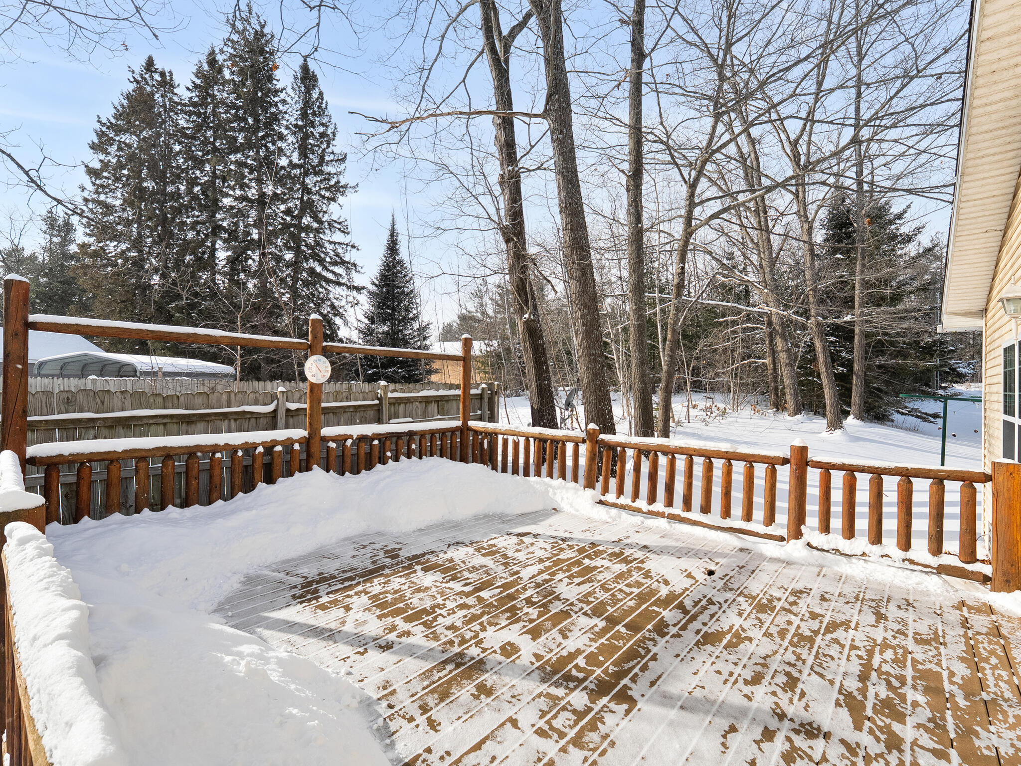 200 N Elizabeth Street