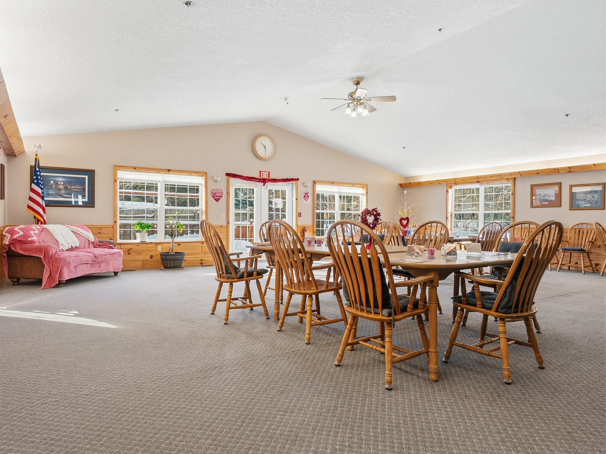 200 N Elizabeth Street