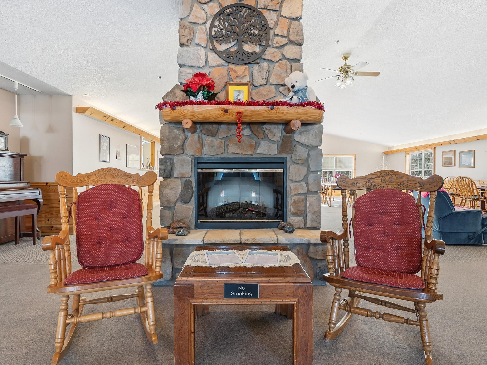 200 N Elizabeth Street