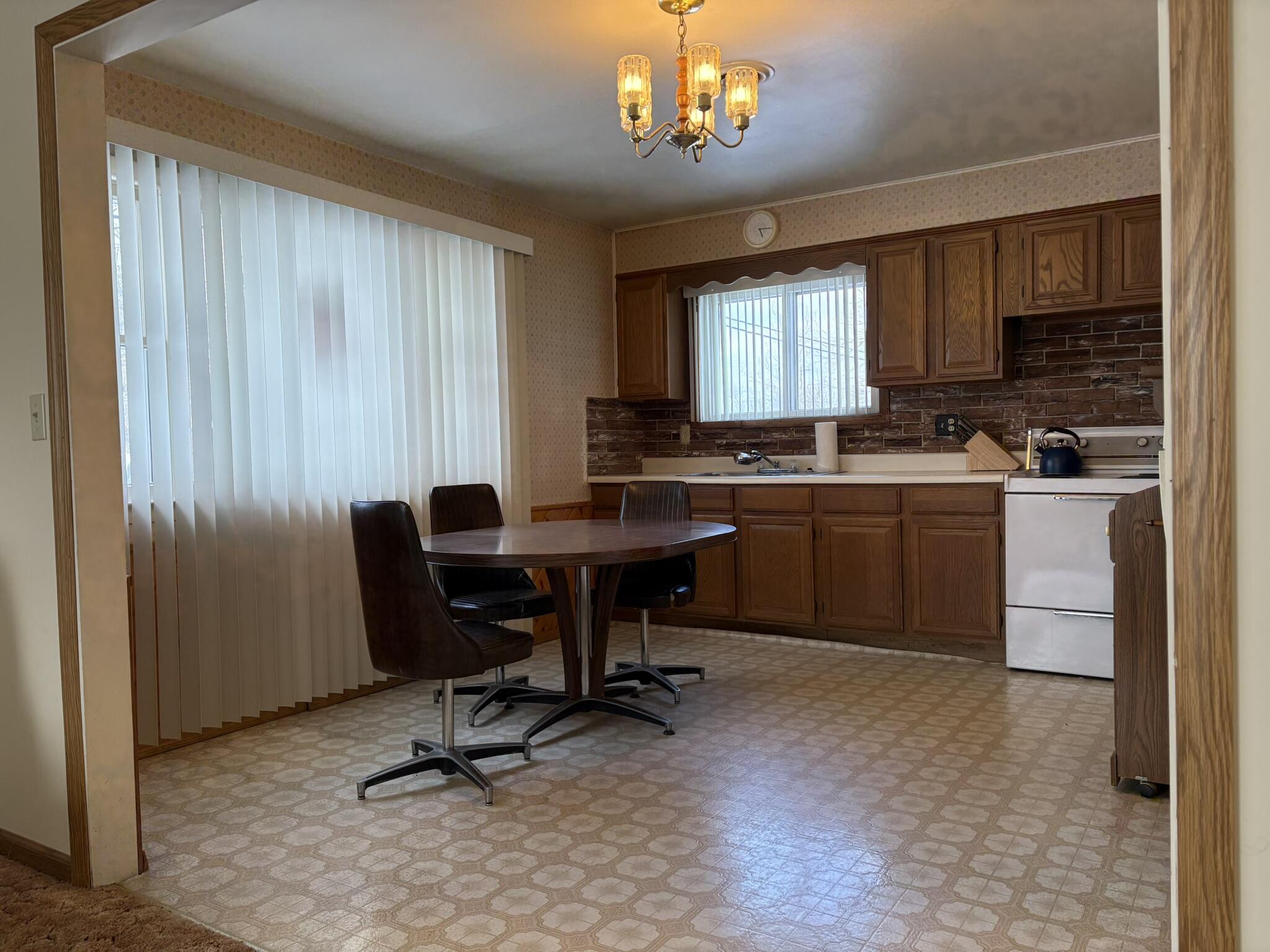 16565 County Road 451