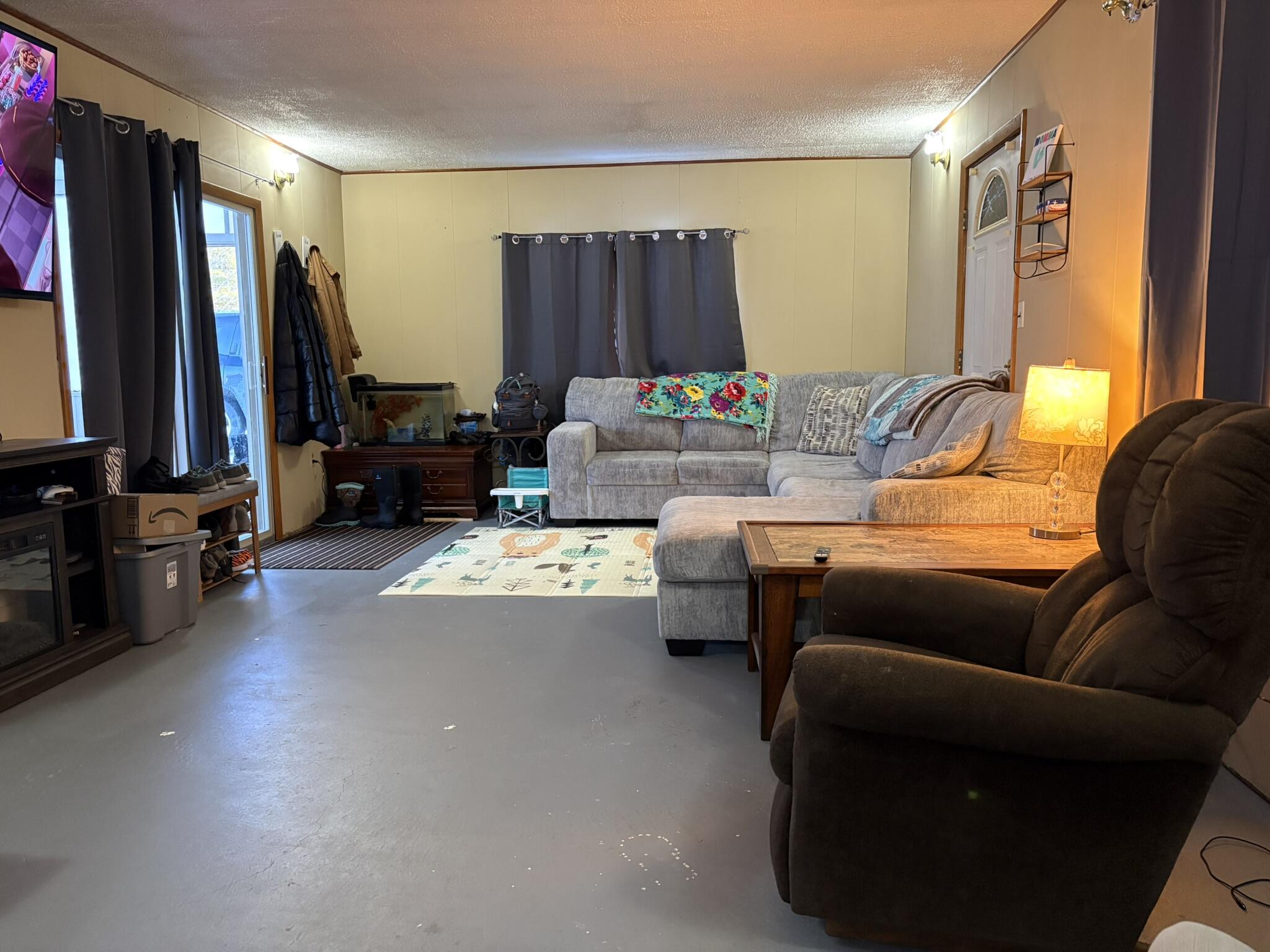 18831 Pleasant Valley Road