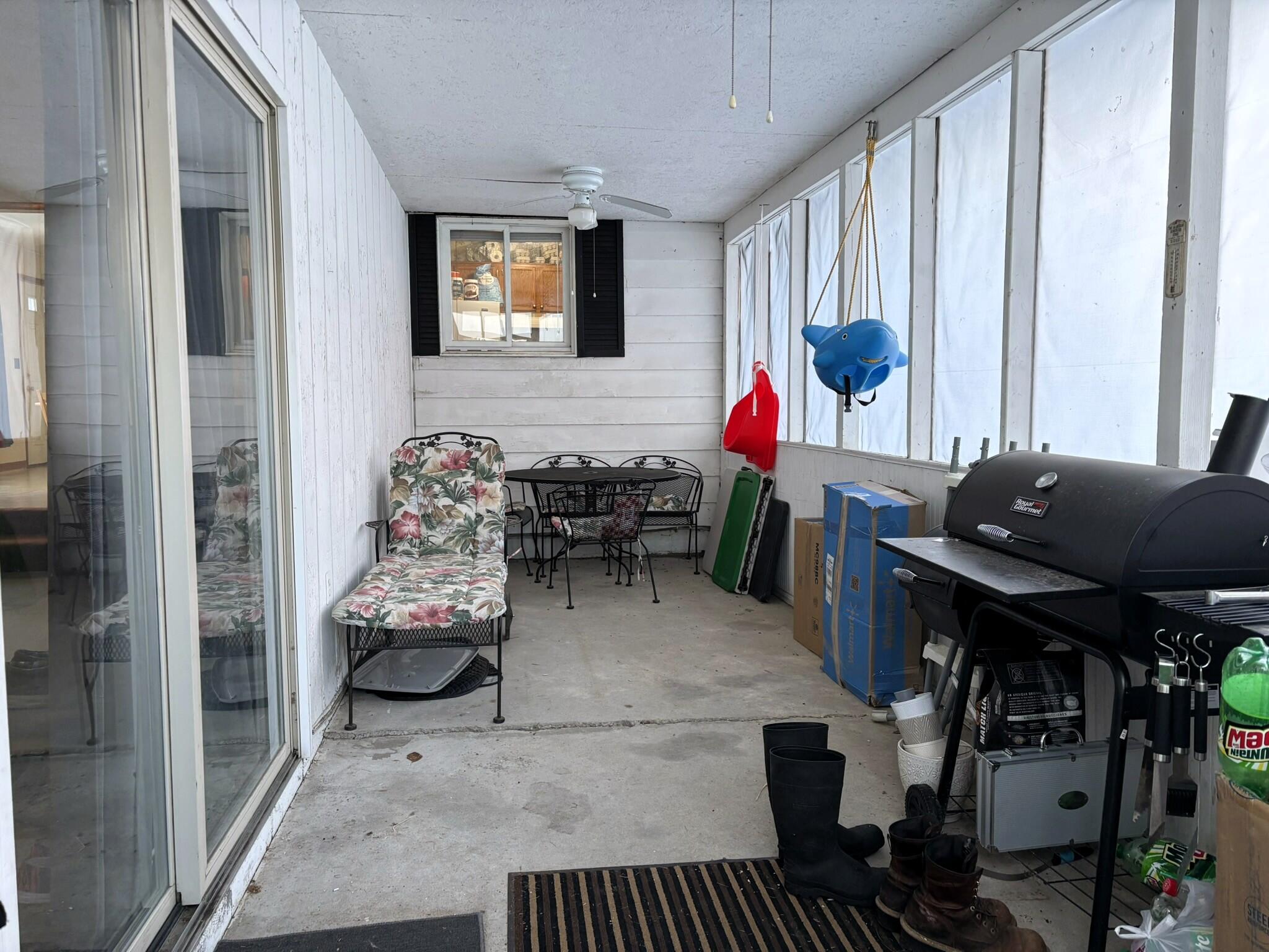 18831 Pleasant Valley Road