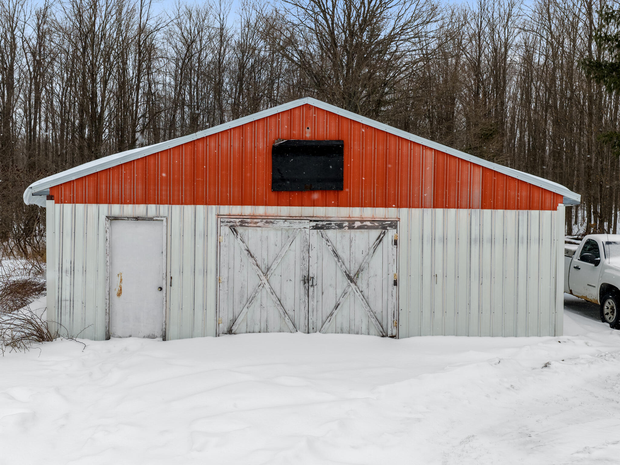 18831 Pleasant Valley Road