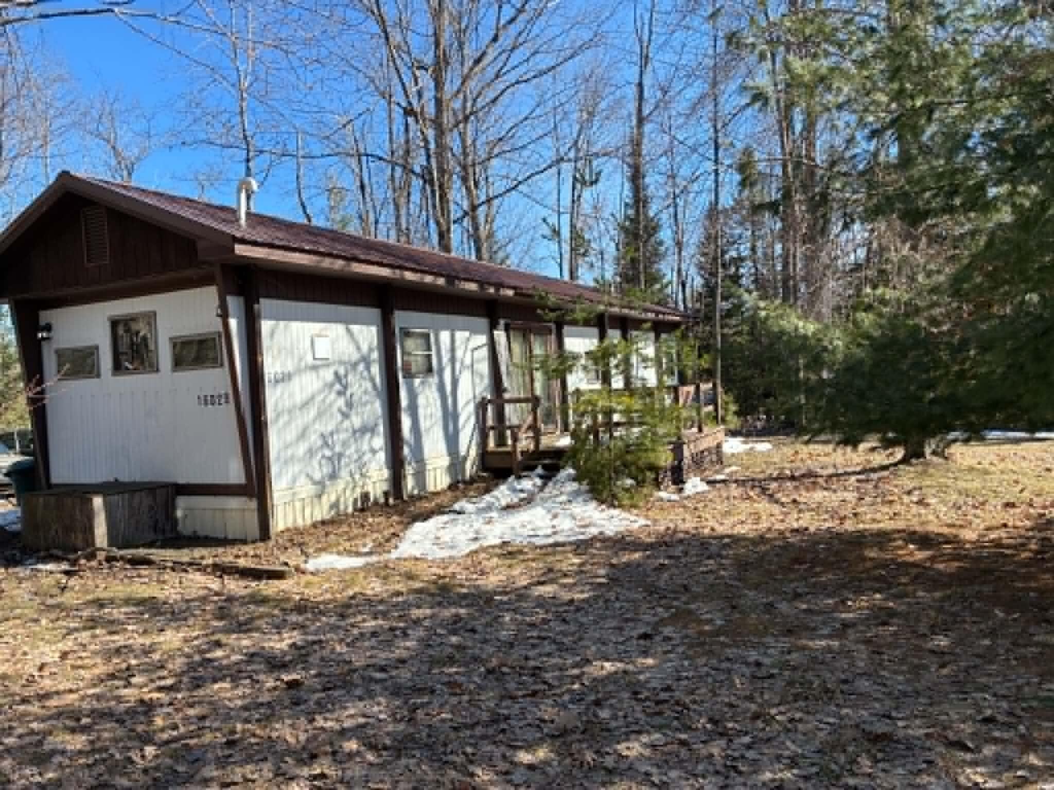 16029 Hiawatha Trail