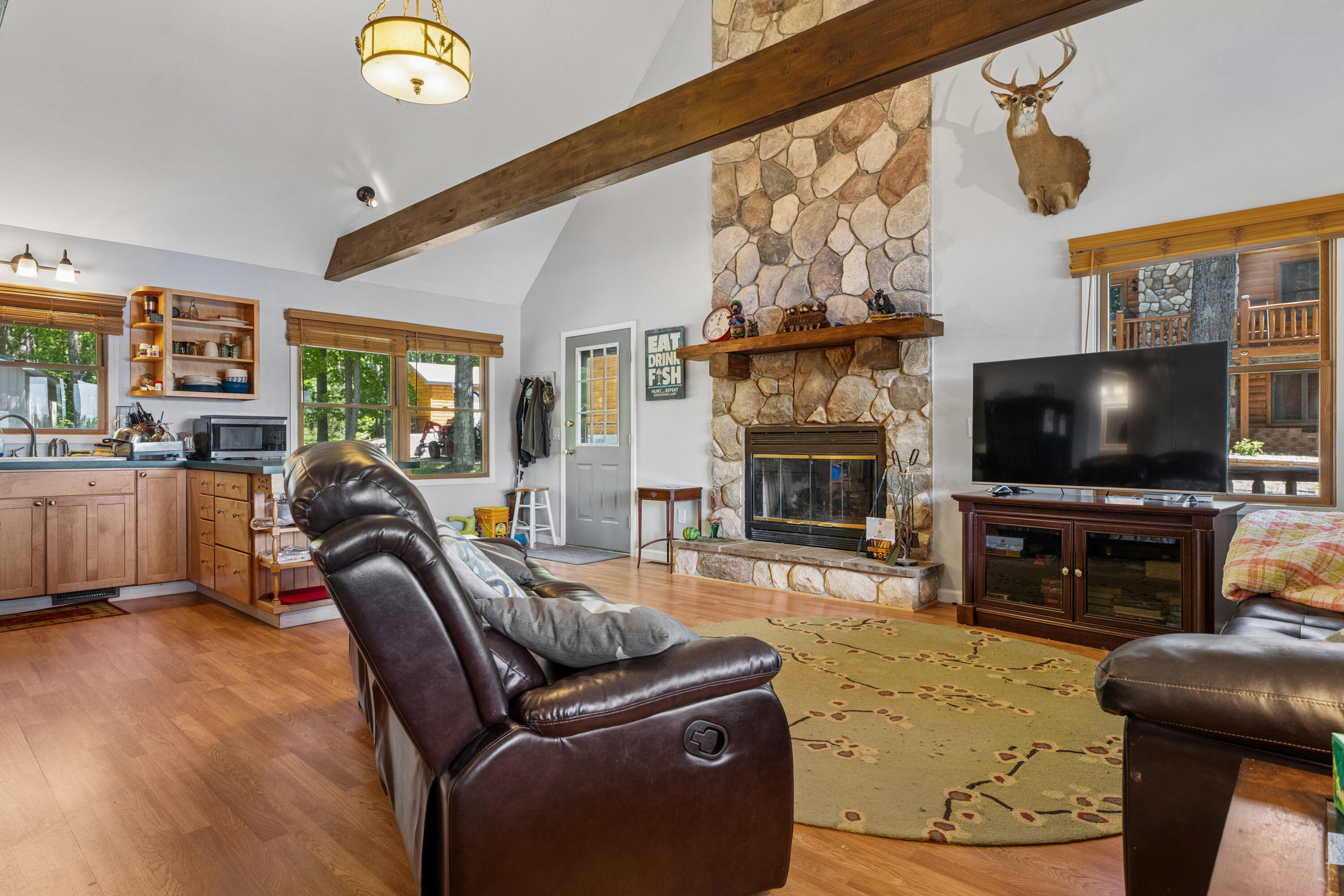 19701 Horseshoe Lake Drive