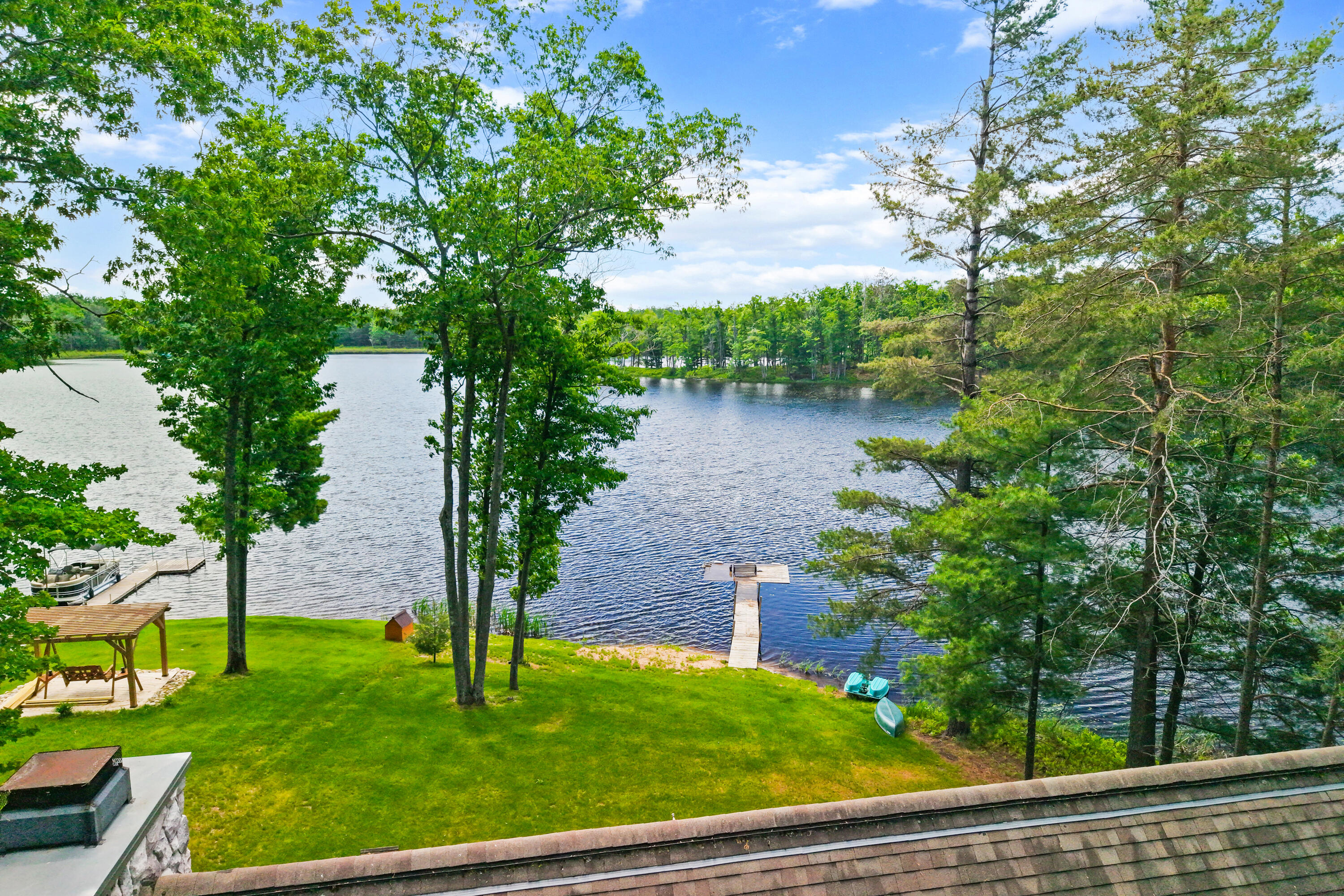 19701 Horseshoe Lake Drive