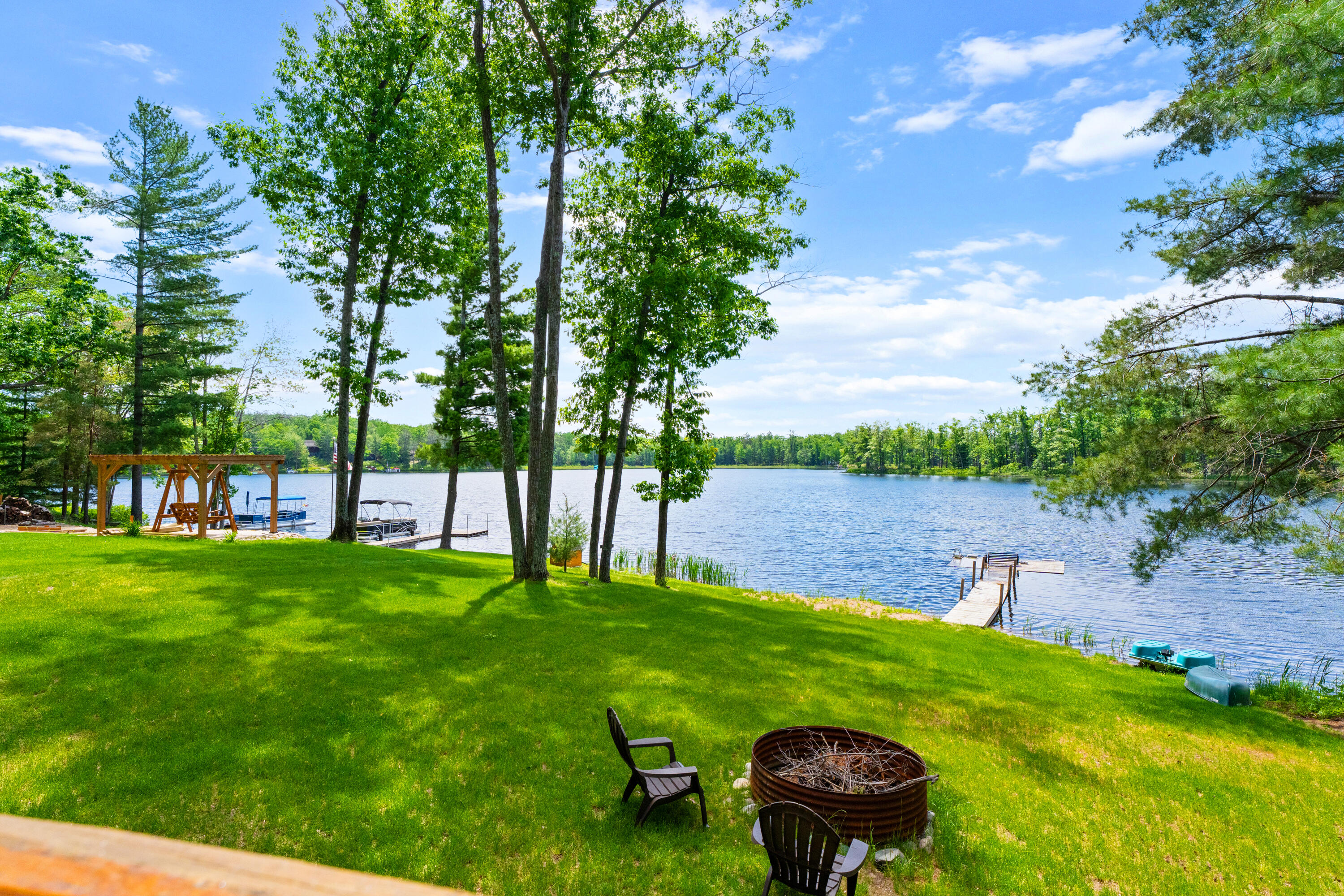 19701 Horseshoe Lake Drive