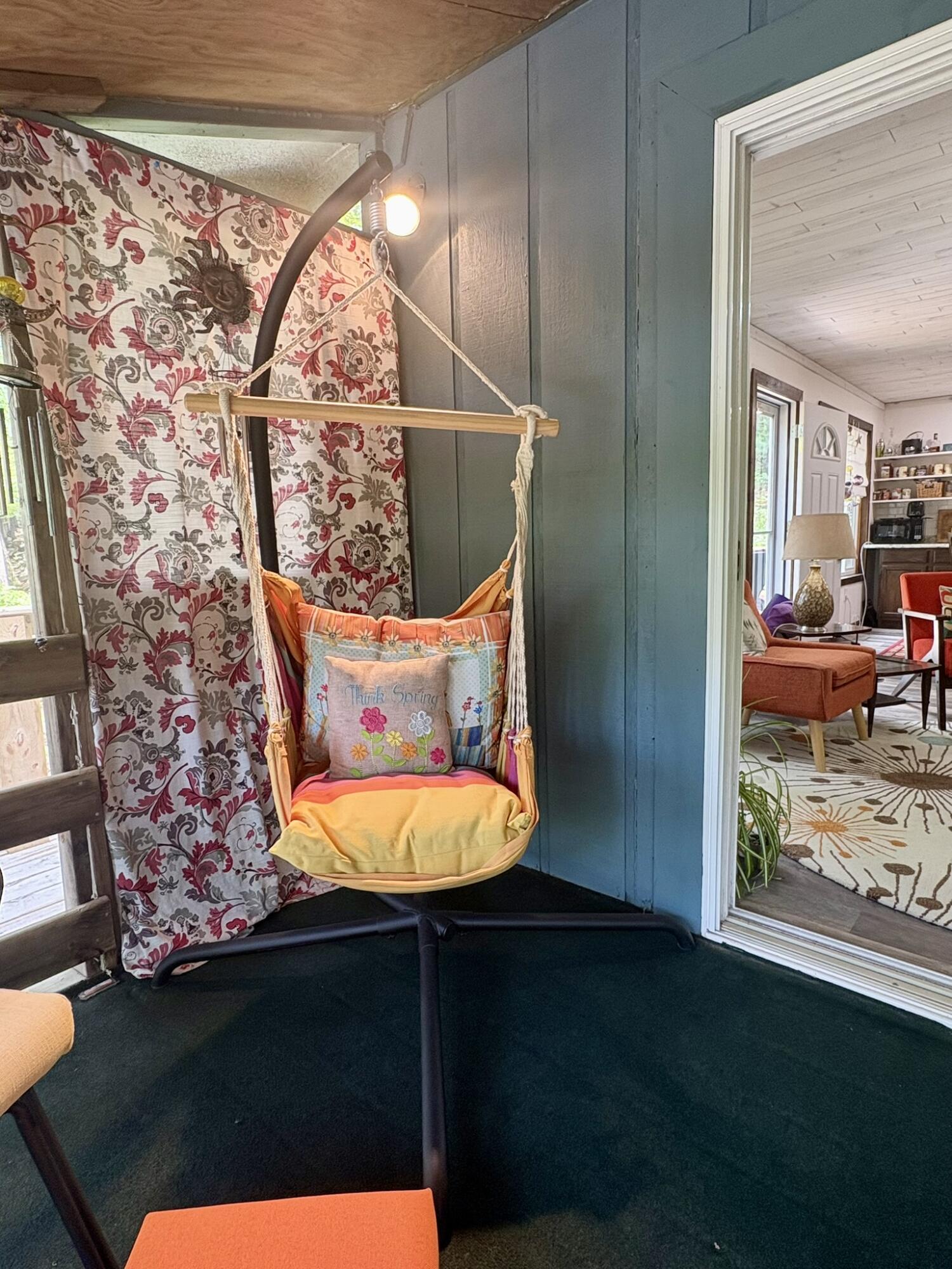 19310 Pine Tree Court