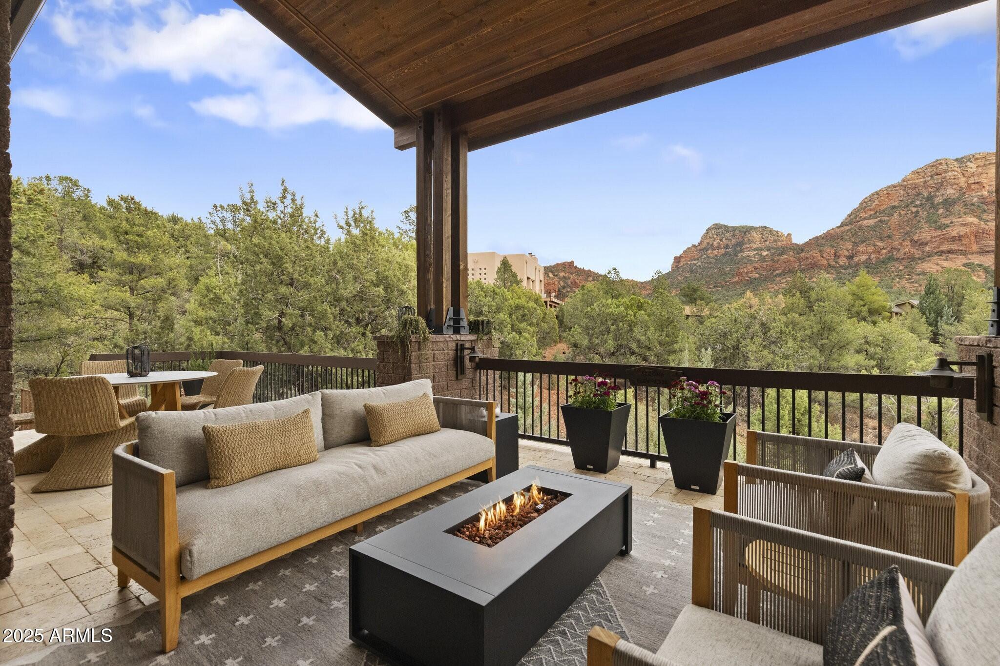 25 Wagon Trail Drive