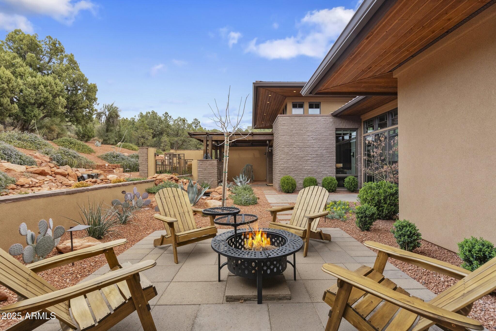 25 Wagon Trail Drive