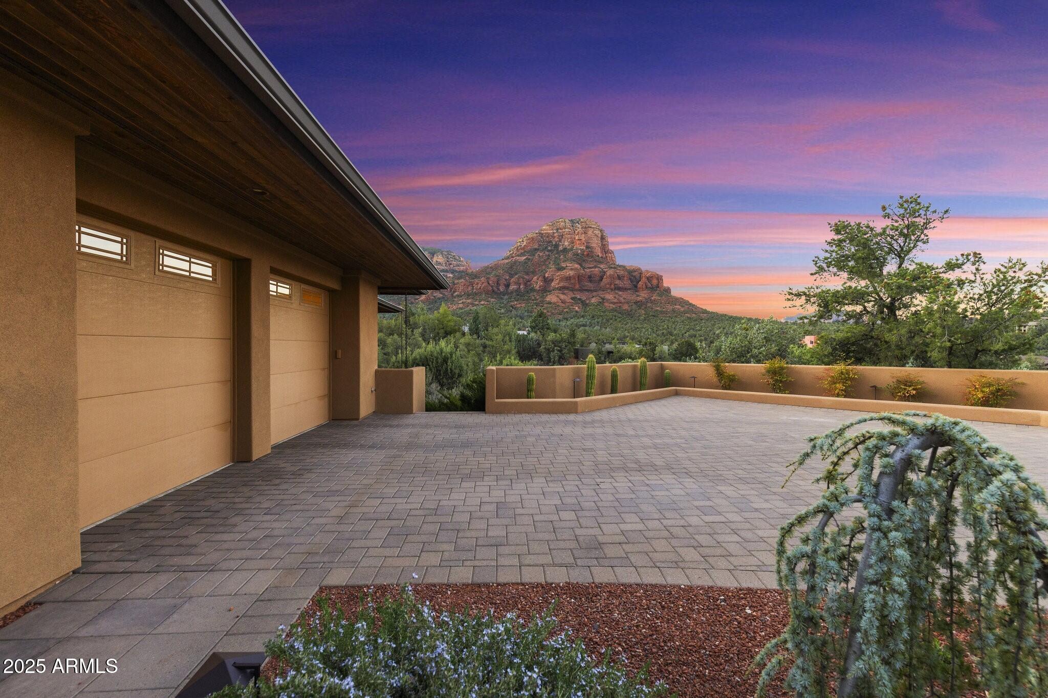 25 Wagon Trail Drive