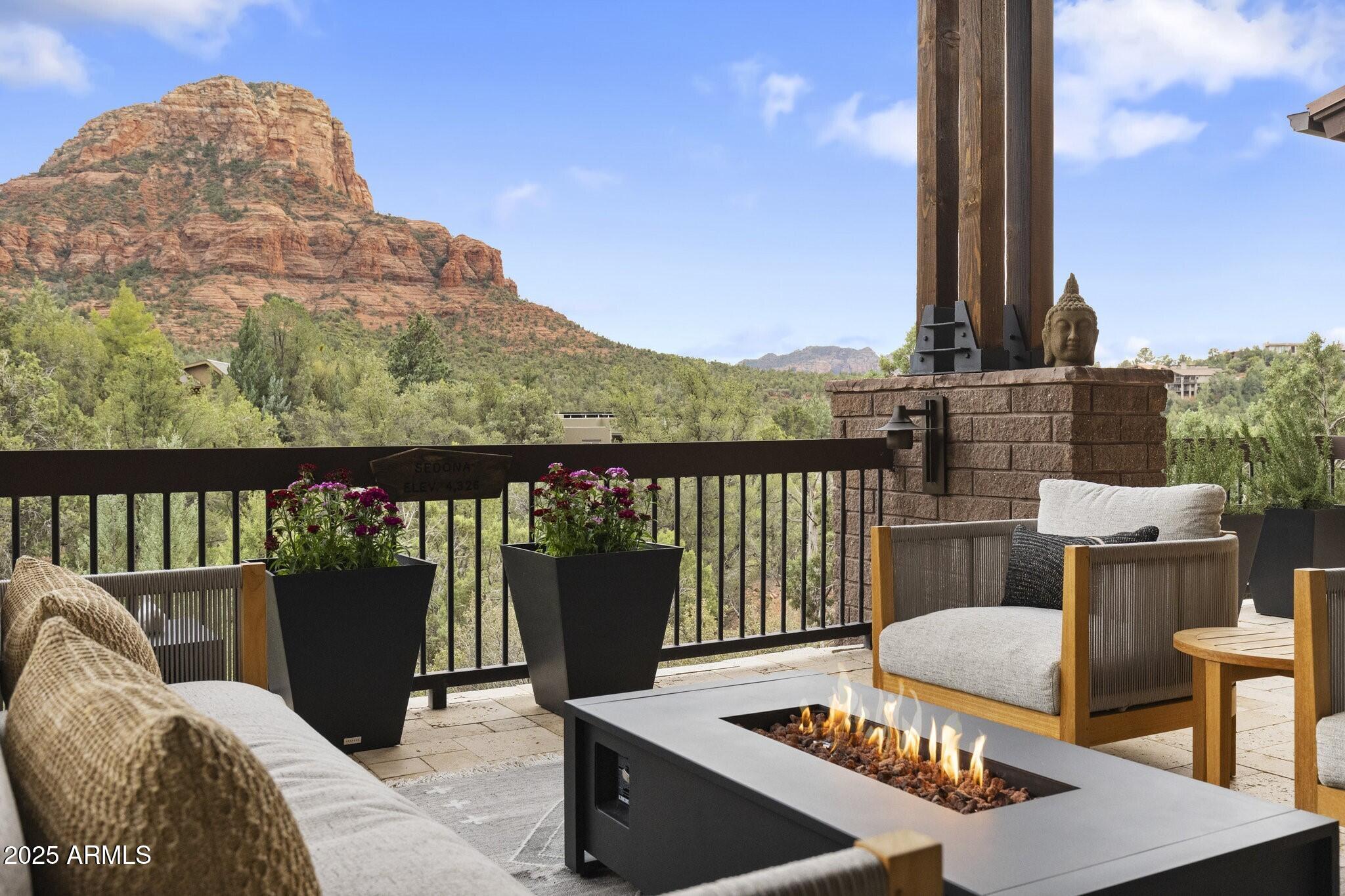 25 Wagon Trail Drive