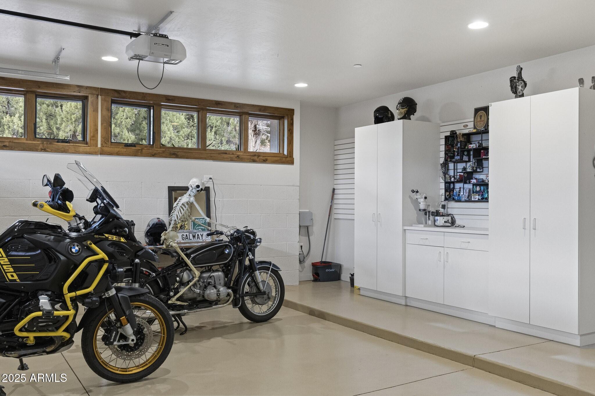 25 Wagon Trail Drive