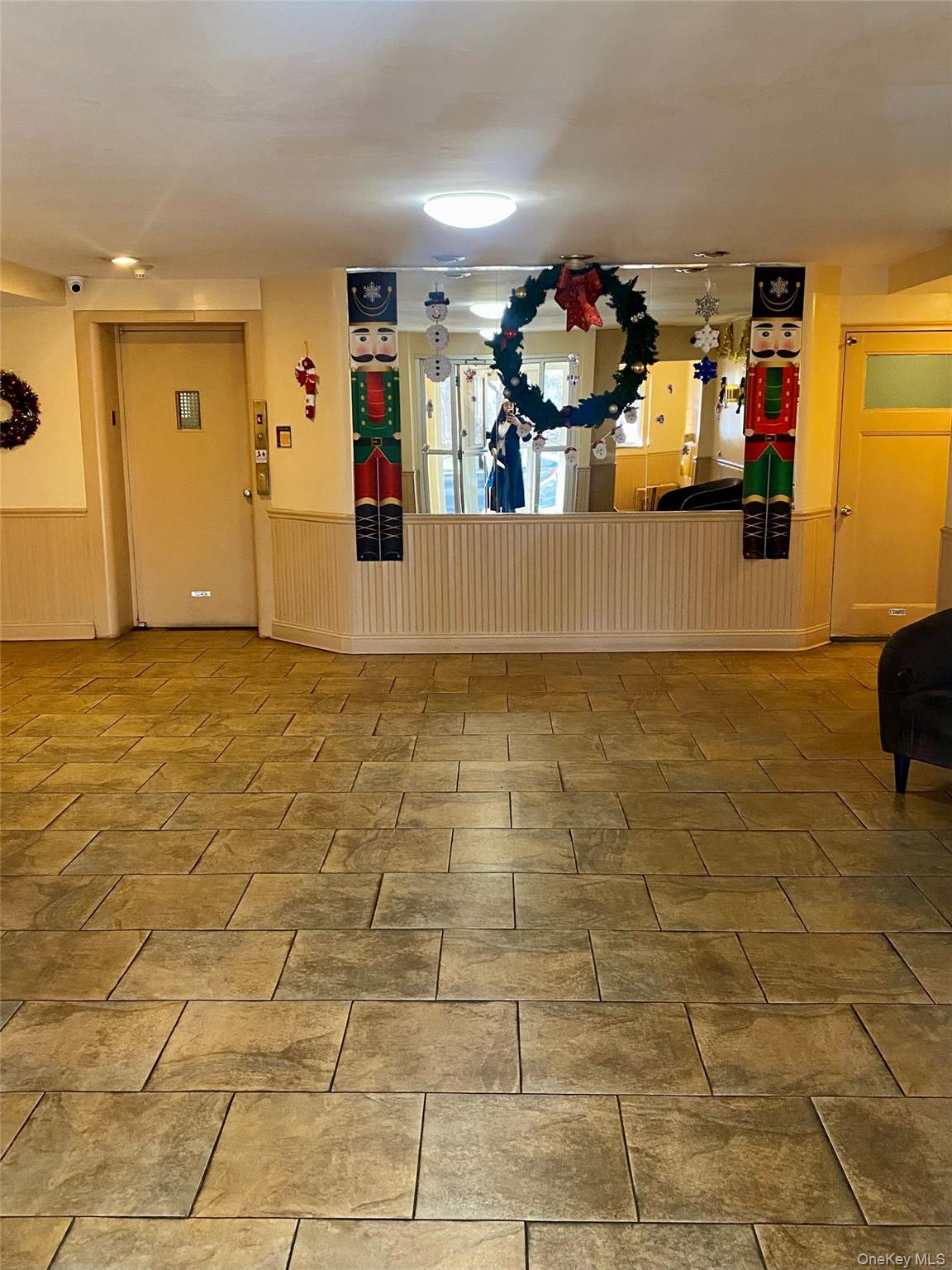255 Bronx River Road Unit: 6J