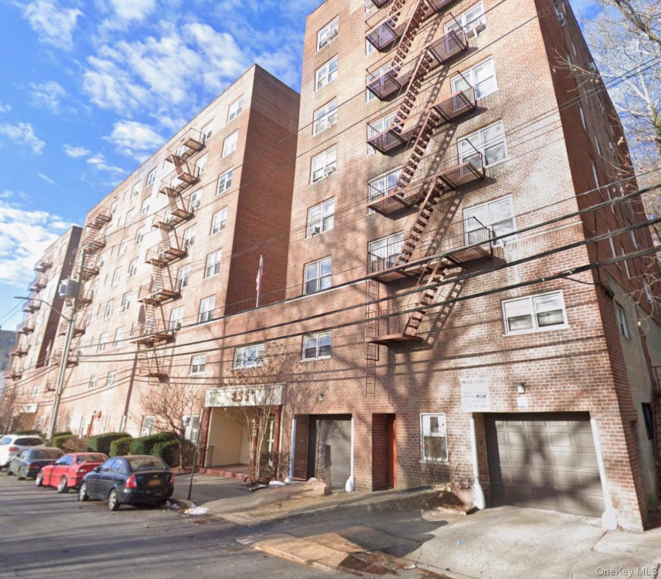 255 Bronx River Road Unit: 6J