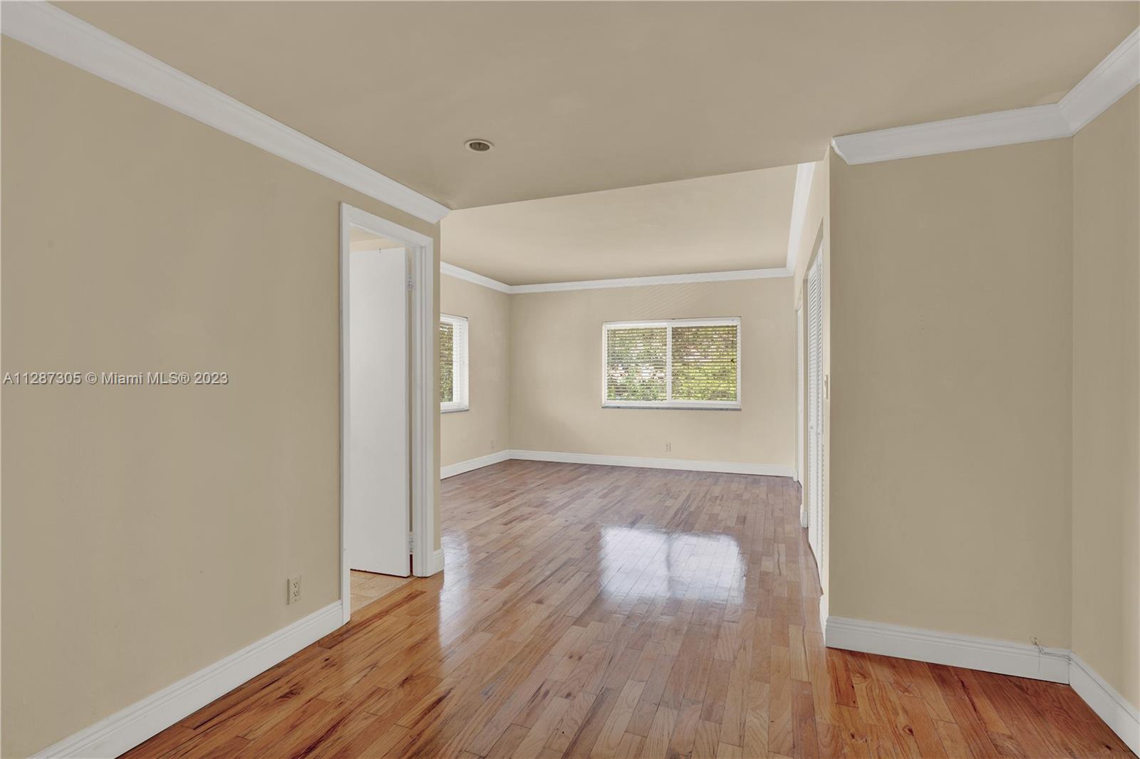 100 EDGEWATER Dr # 303