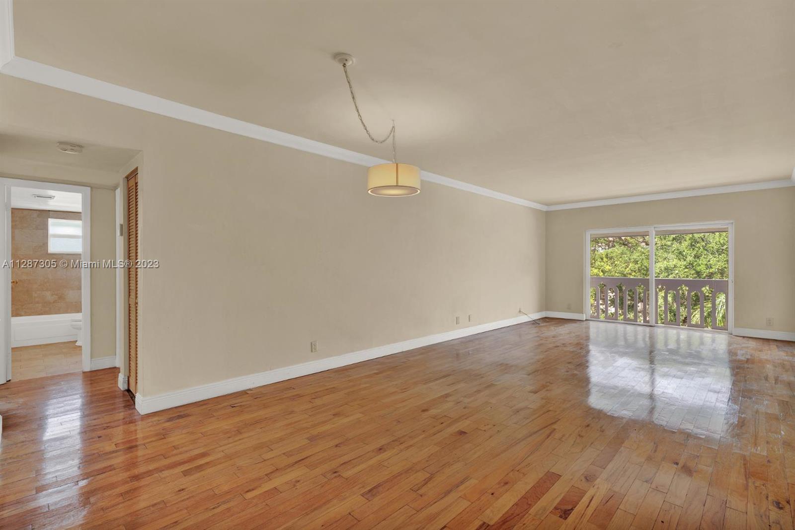 100 EDGEWATER Dr # 303