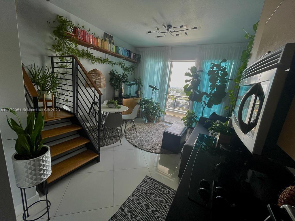 60 SW 13th St # 2413