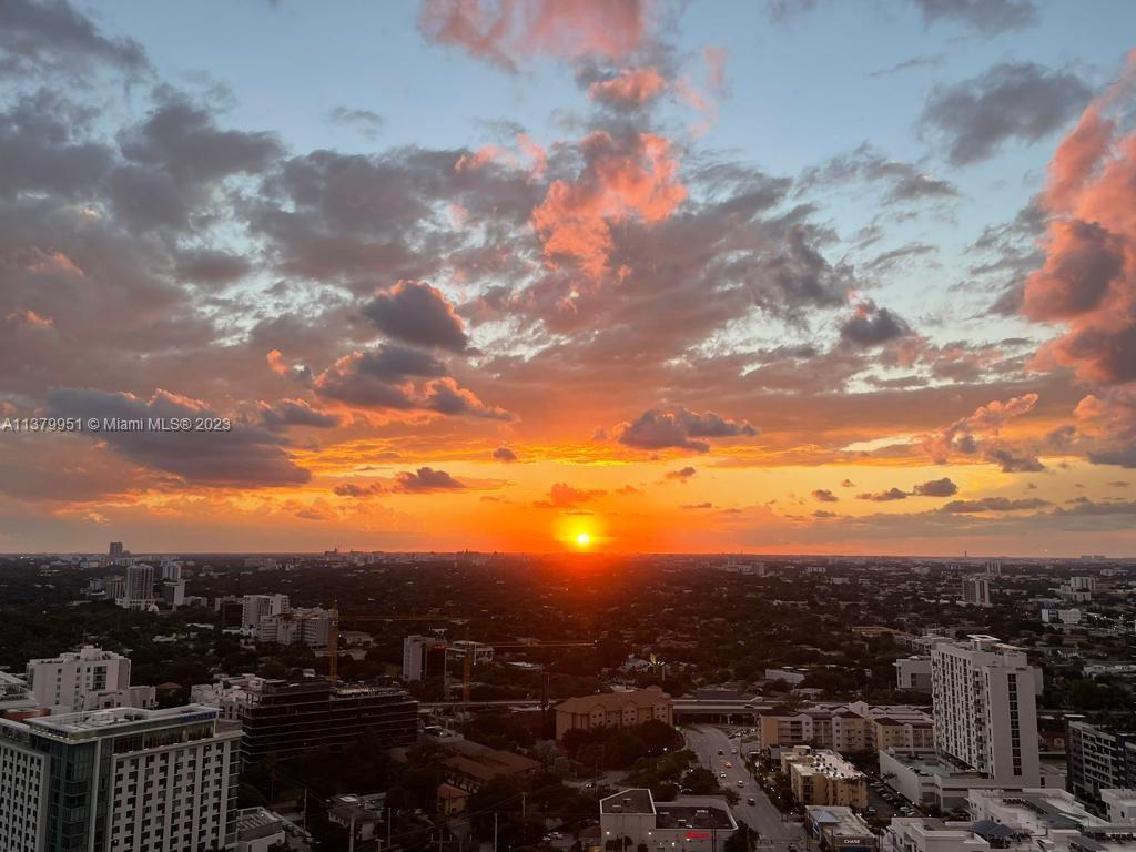 60 SW 13th St # 2413