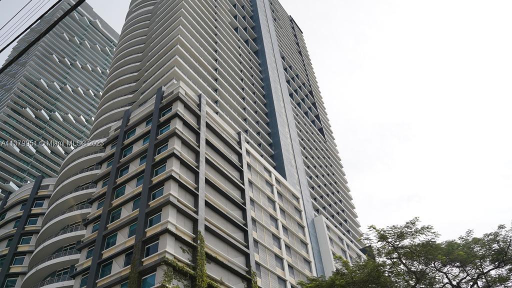 60 SW 13th St # 2413