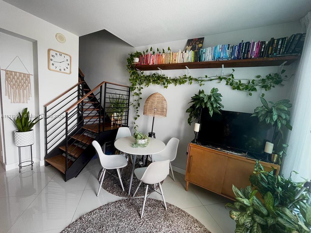 60 SW 13th St # 2413