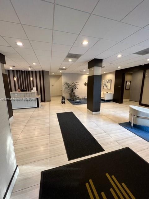 90 Edgewater Dr # 1210