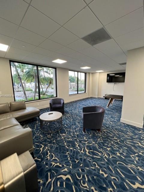 90 Edgewater Dr # 1210