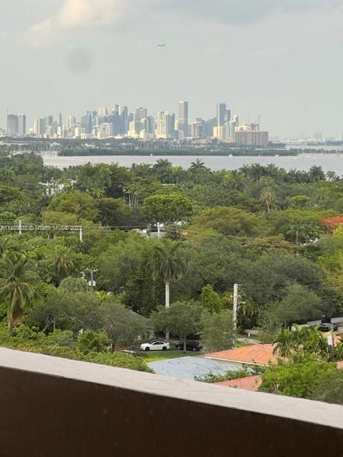 90 Edgewater Dr # 1210