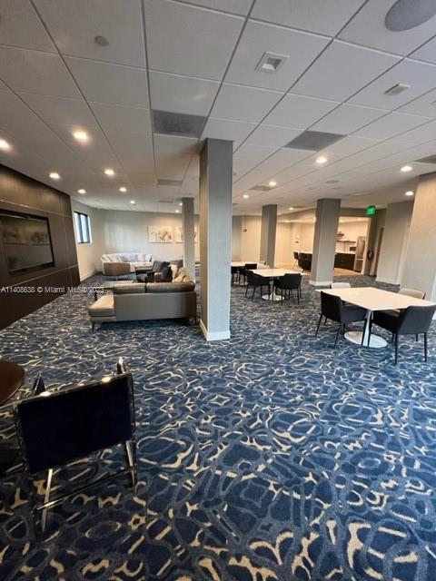 90 Edgewater Dr # 1210