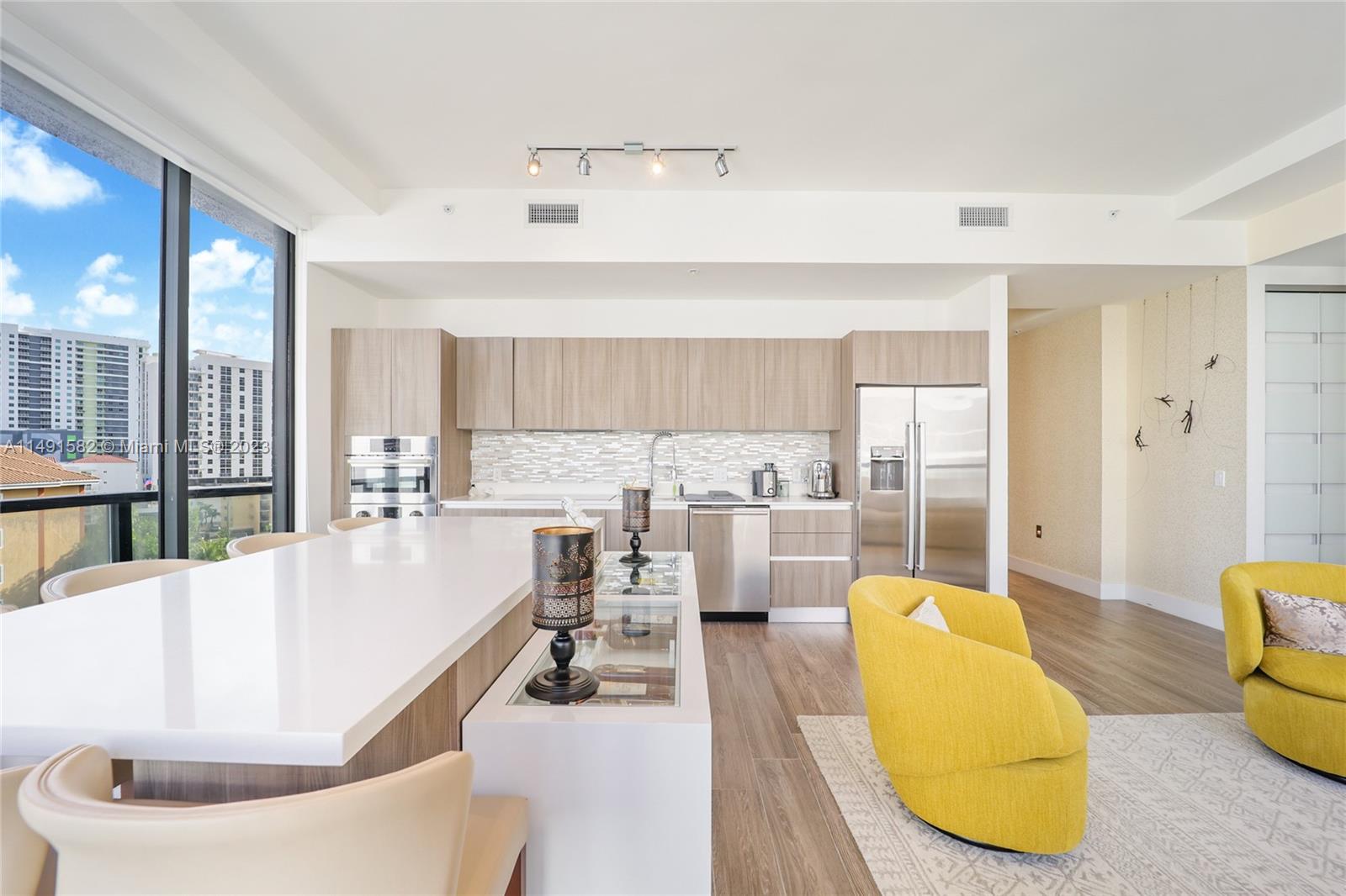 201 SW 17th Rd # 801