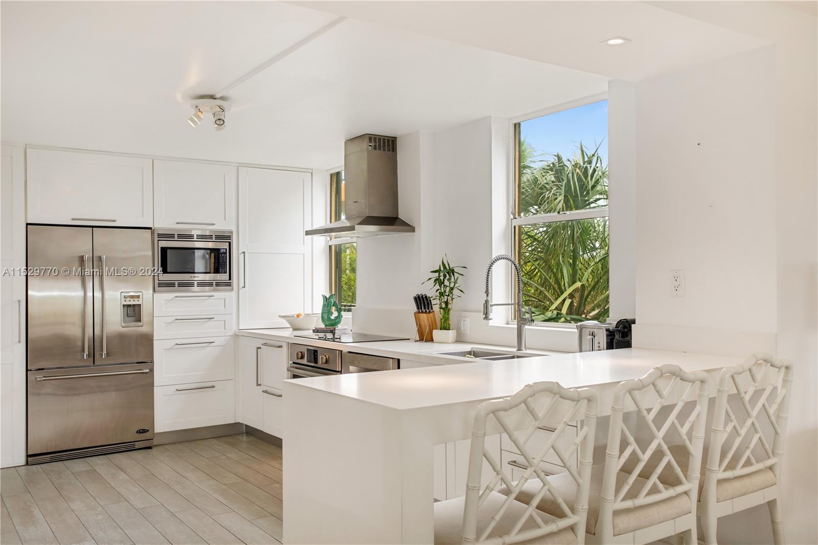 1700 S Bayshore Ln # 3A