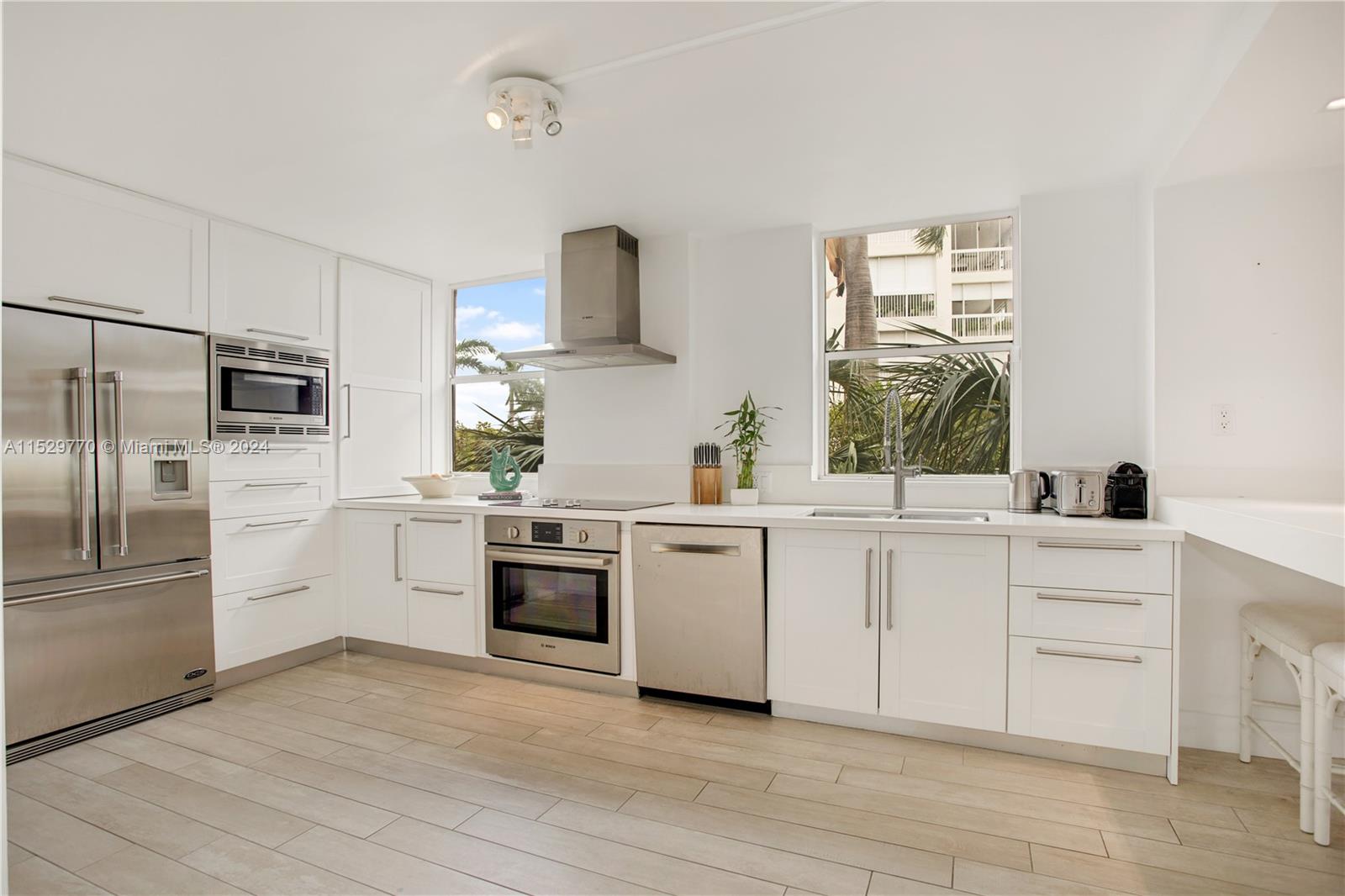 1700 S Bayshore Ln # 3A