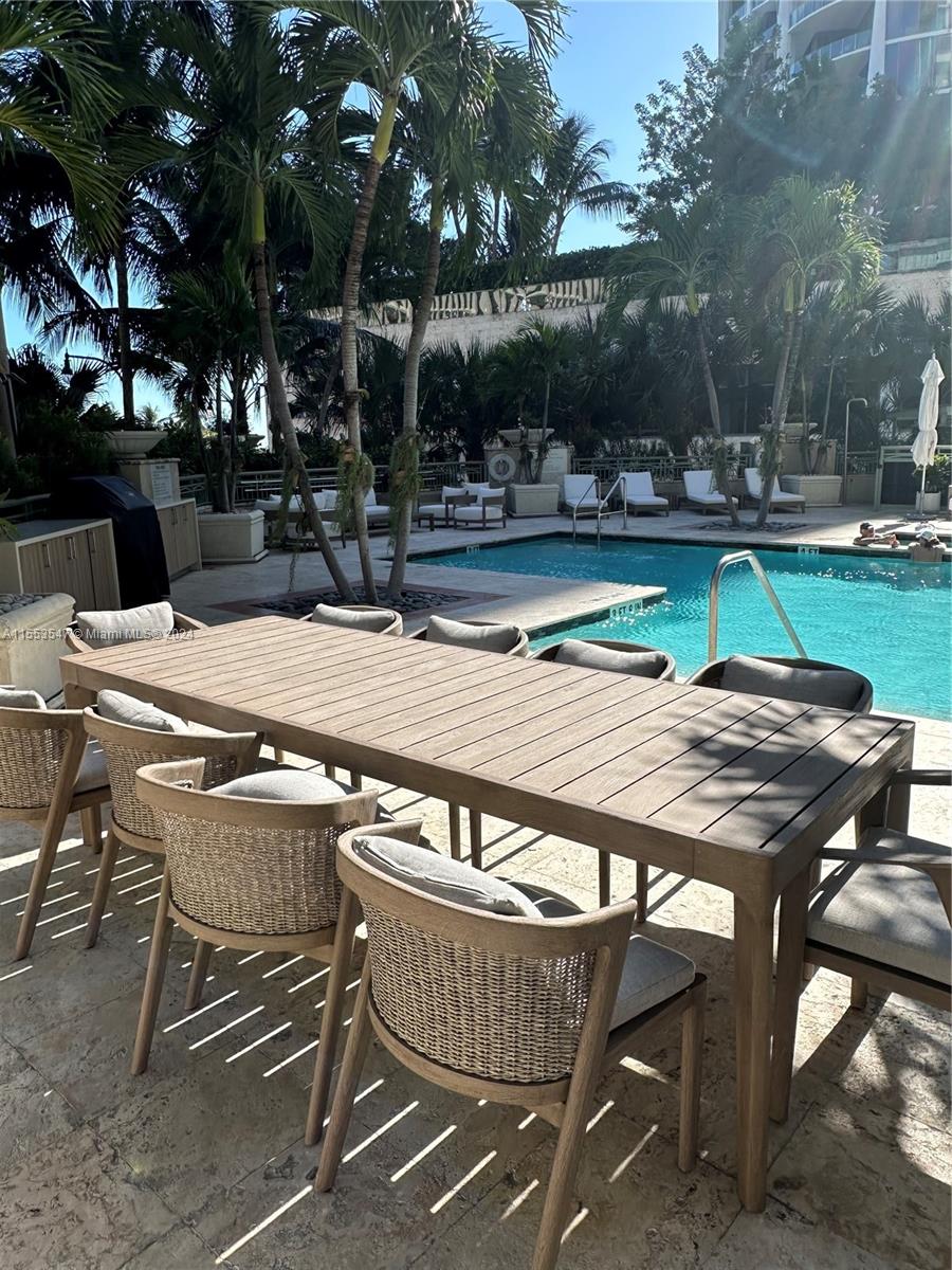 3400 SW 27th Ave # 1805