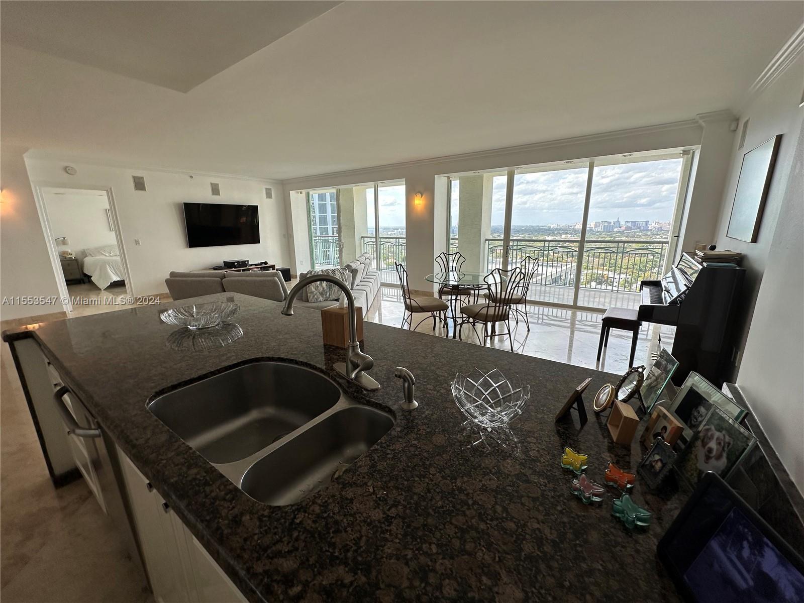 3400 SW 27th Ave # 1805