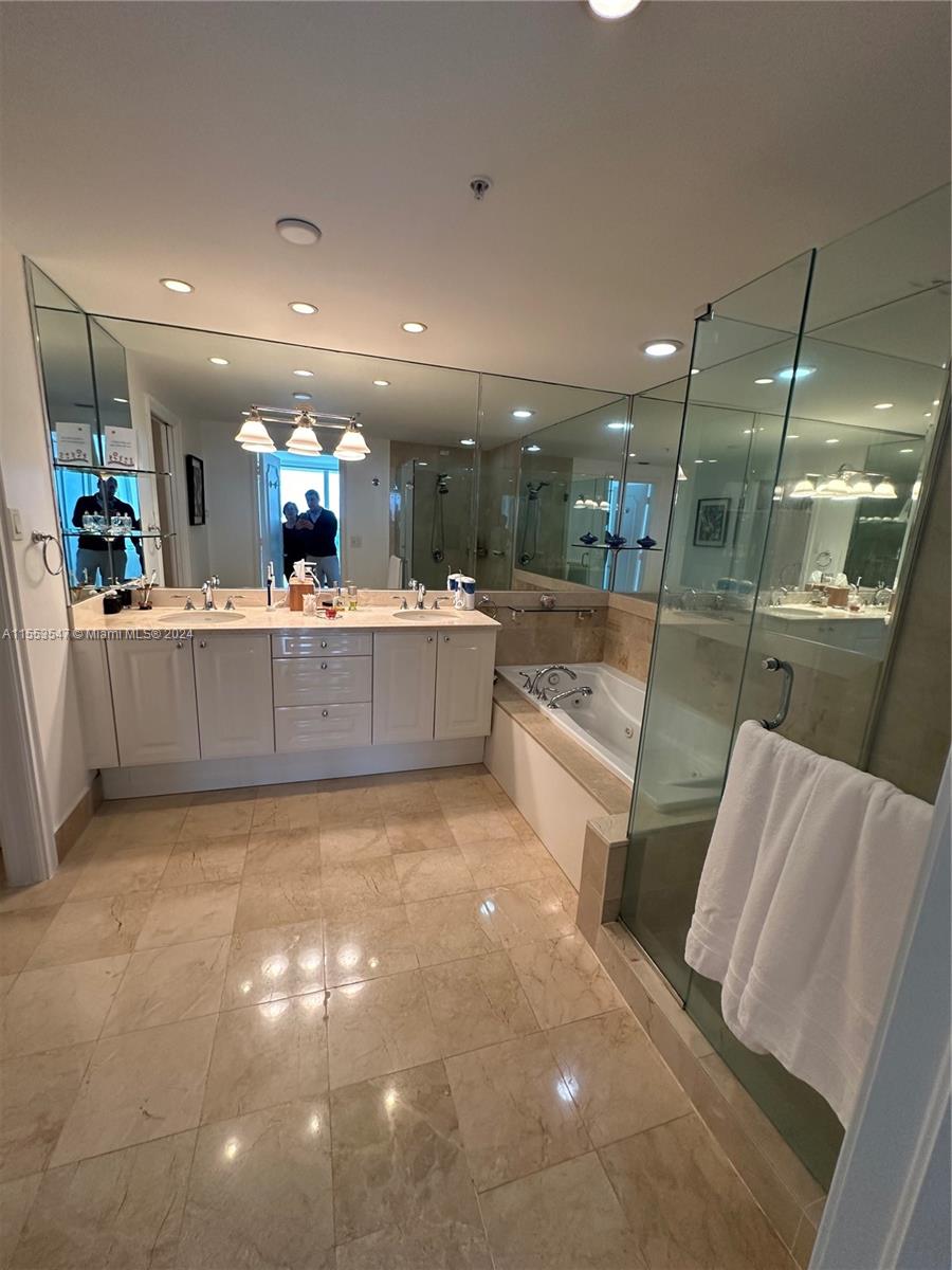 3400 SW 27th Ave # 1805