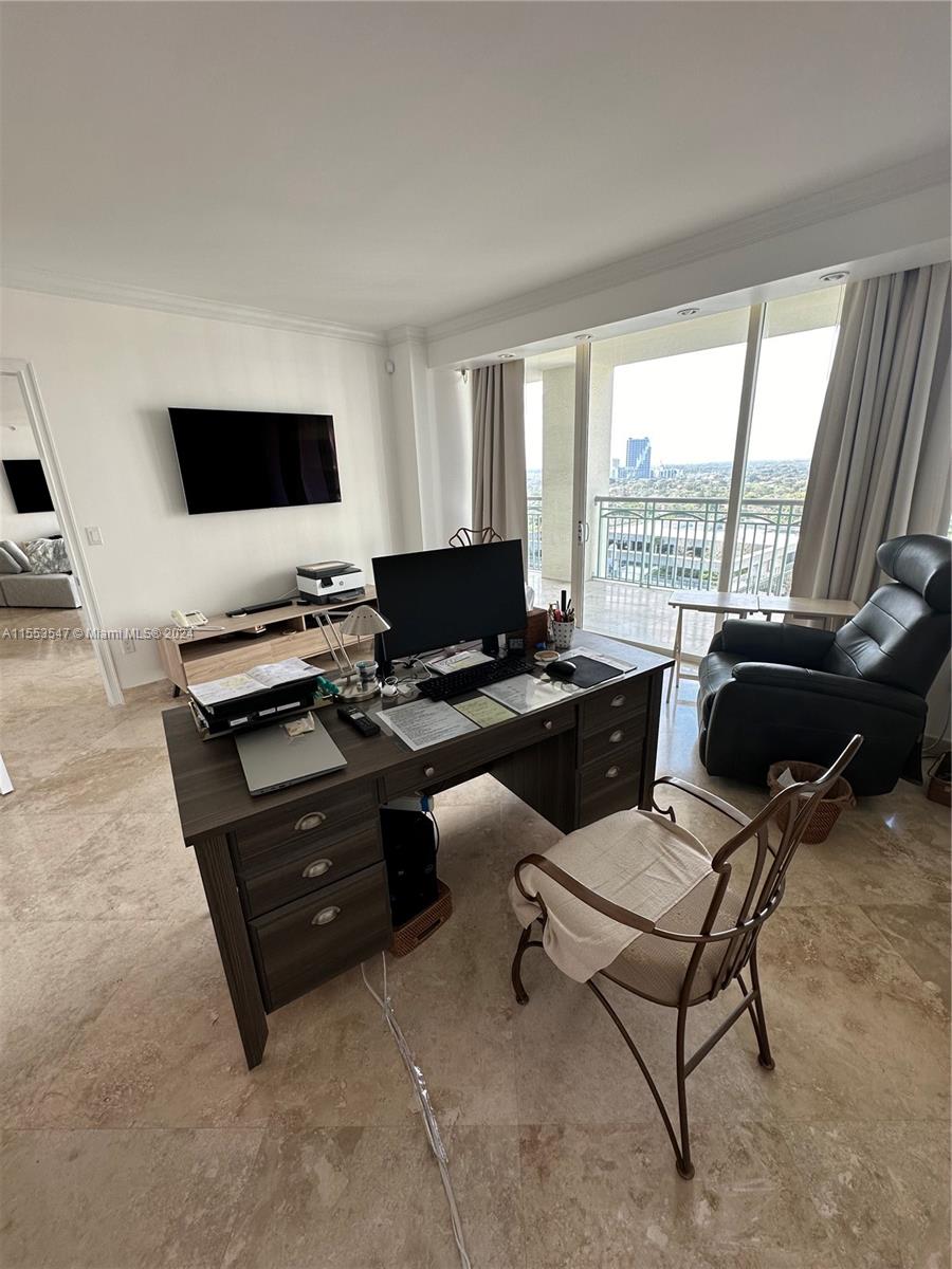 3400 SW 27th Ave # 1805