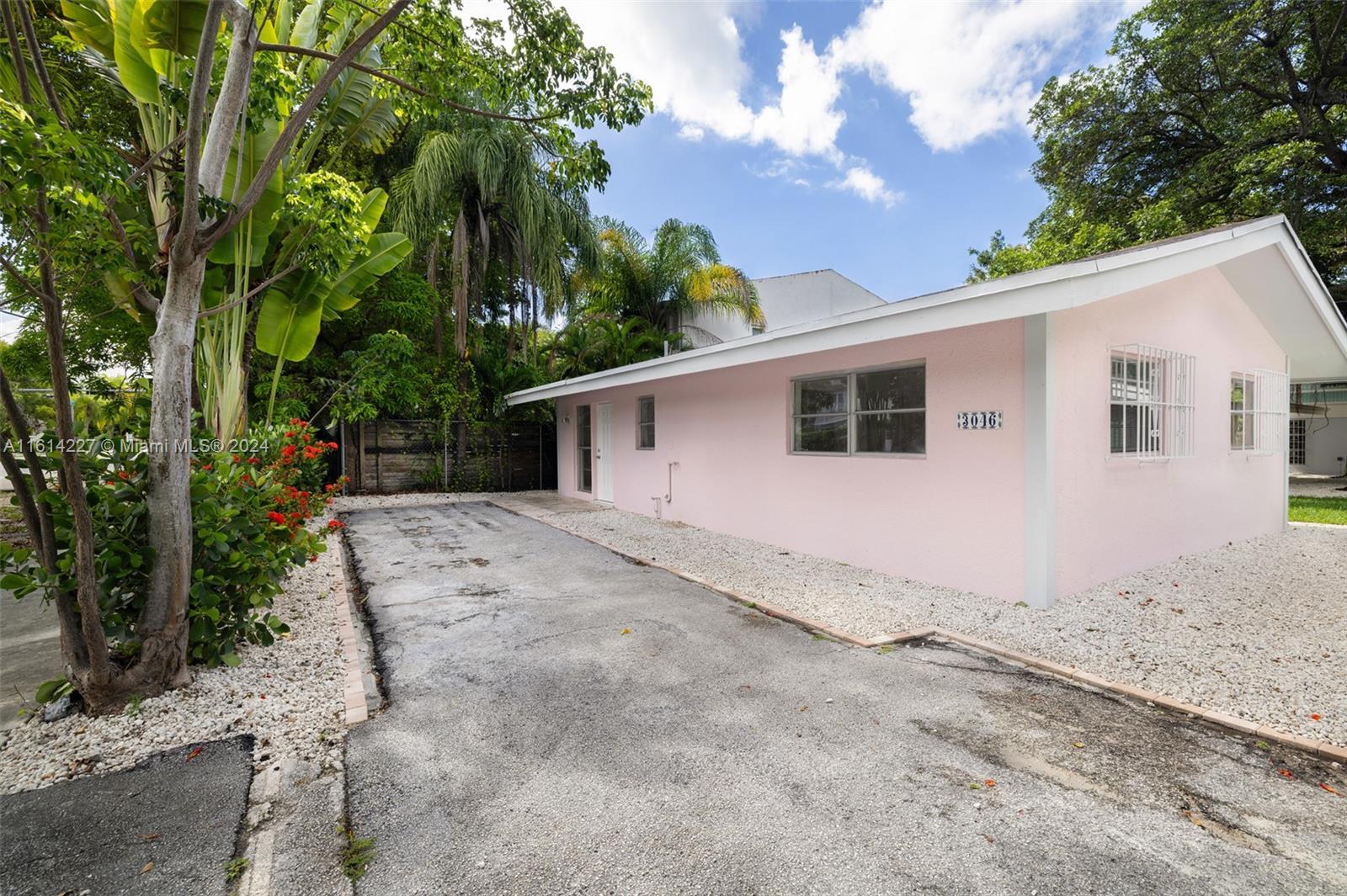 3046 Bird Ave # 3046