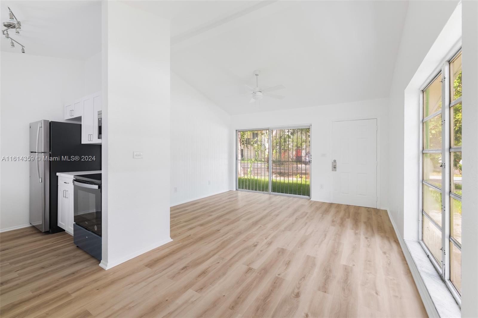 3048 Bird Ave # 3048