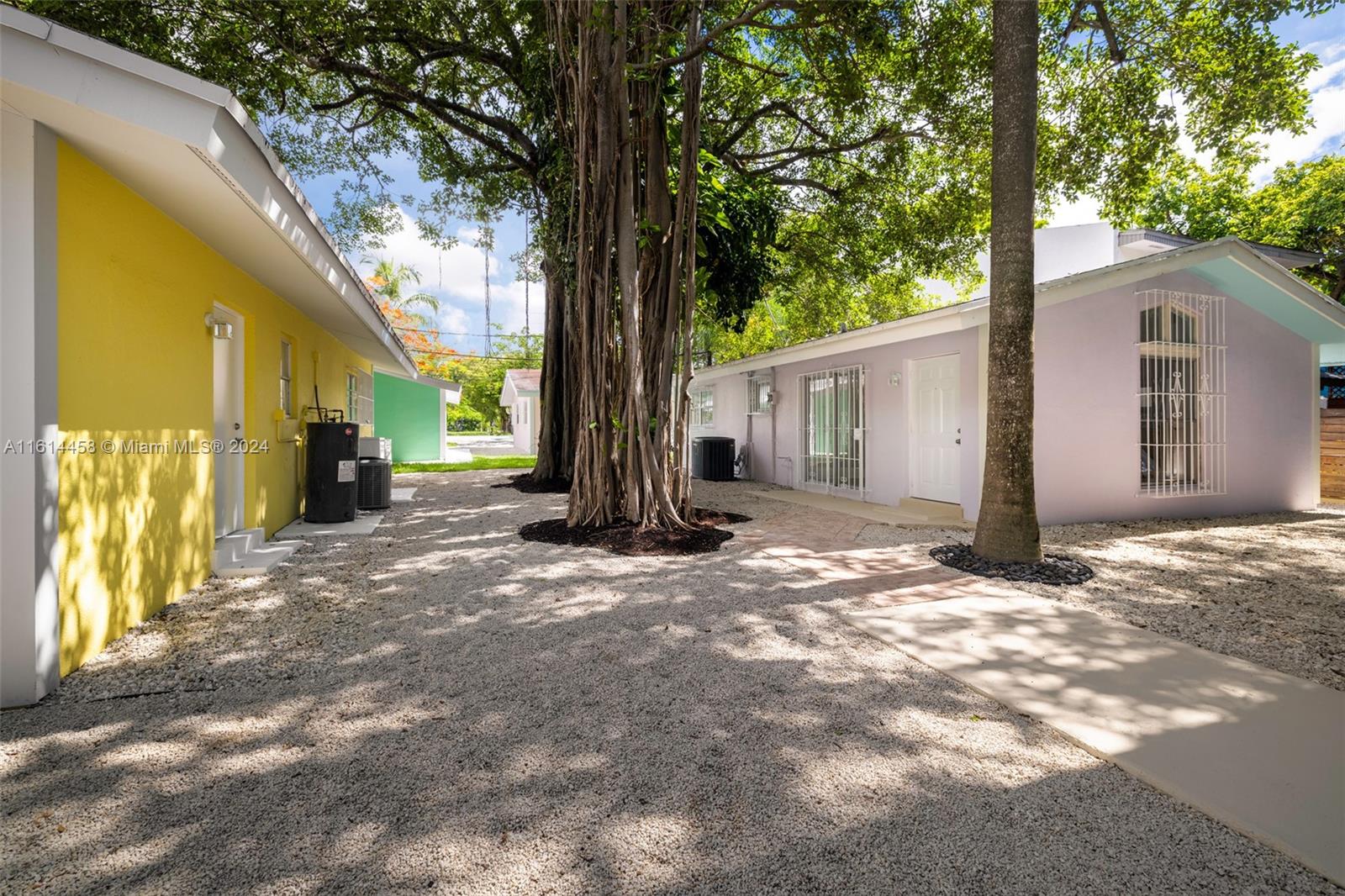 3052 Bird Ave # 3052