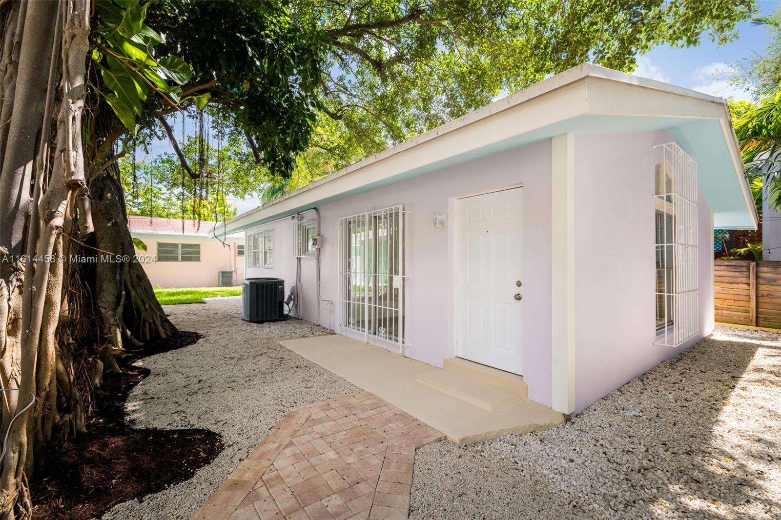 3052 Bird Ave # 3052