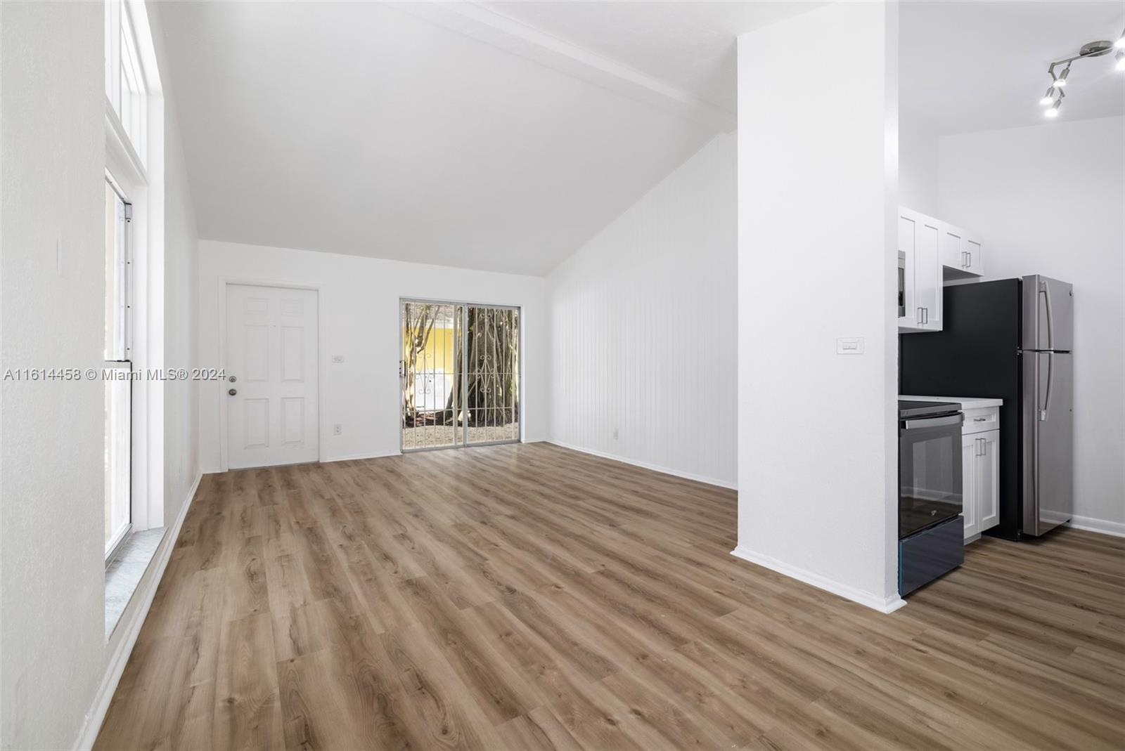 3052 Bird Ave # 3052