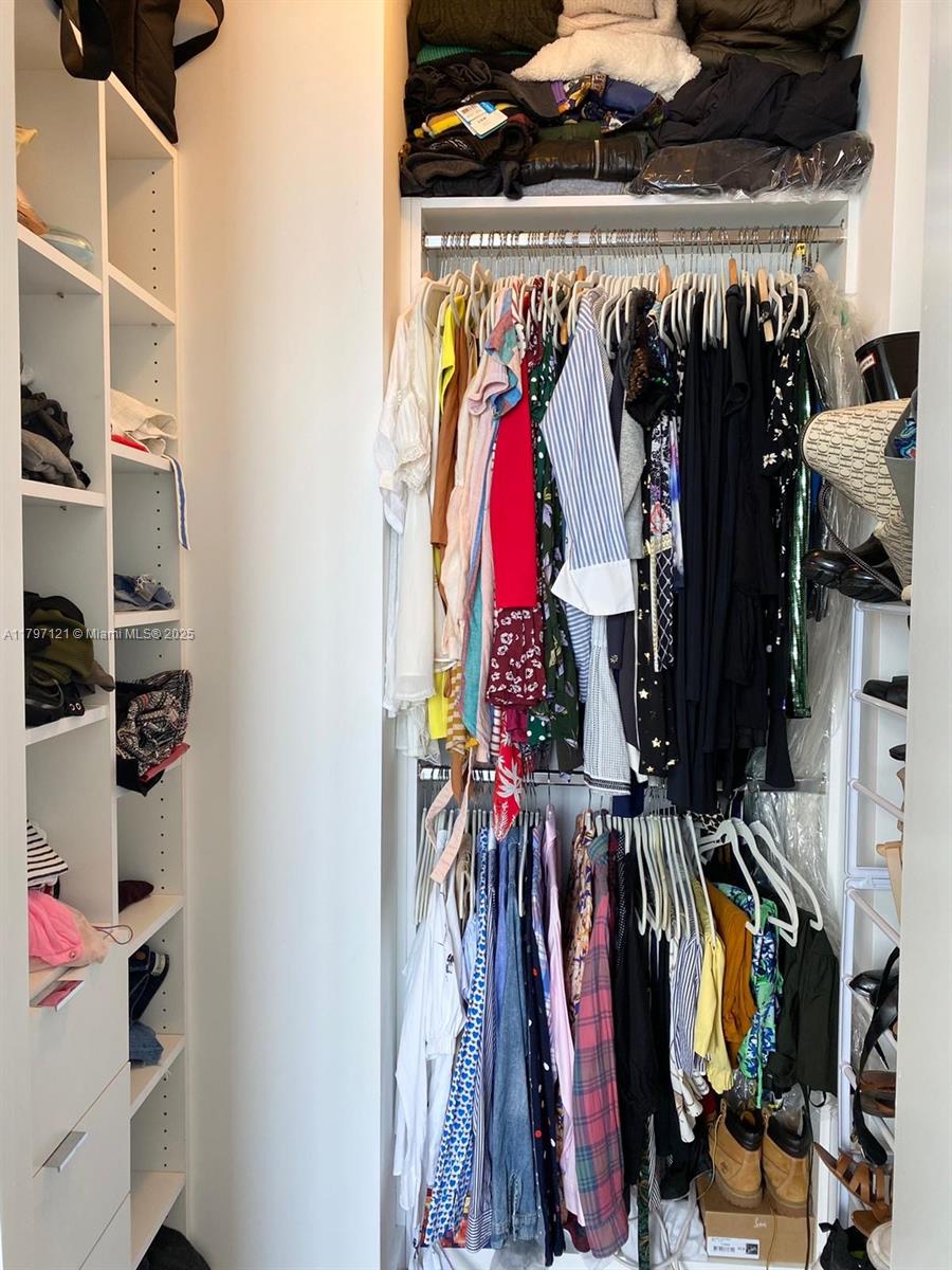 201 SW 17th Rd # 903