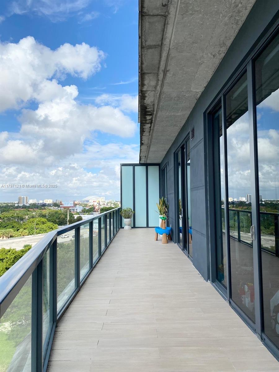 201 SW 17th Rd # 903