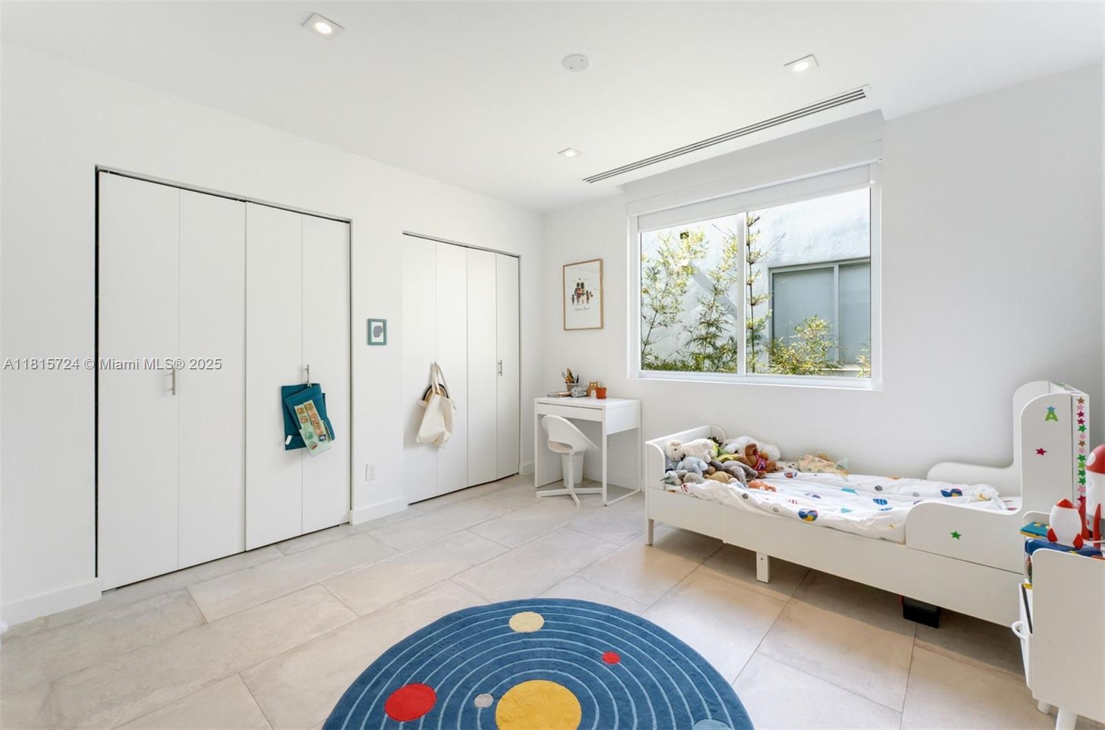 2908 Virginia St # 2908