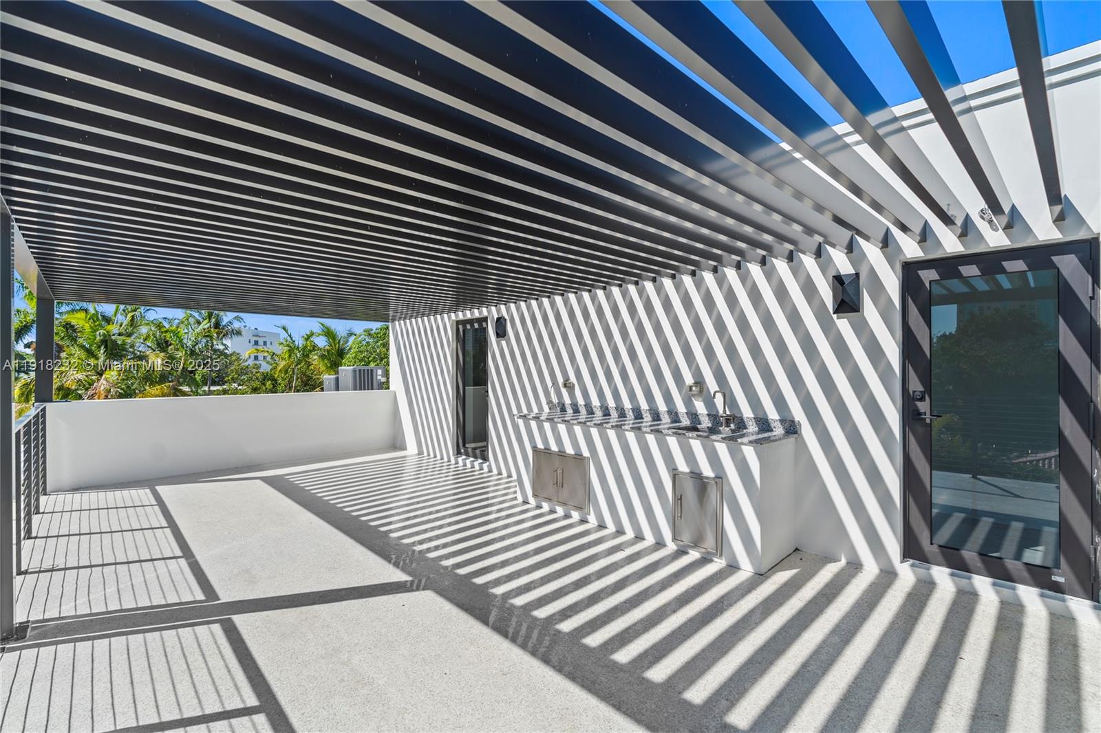 3026 Aviation Ave # 1