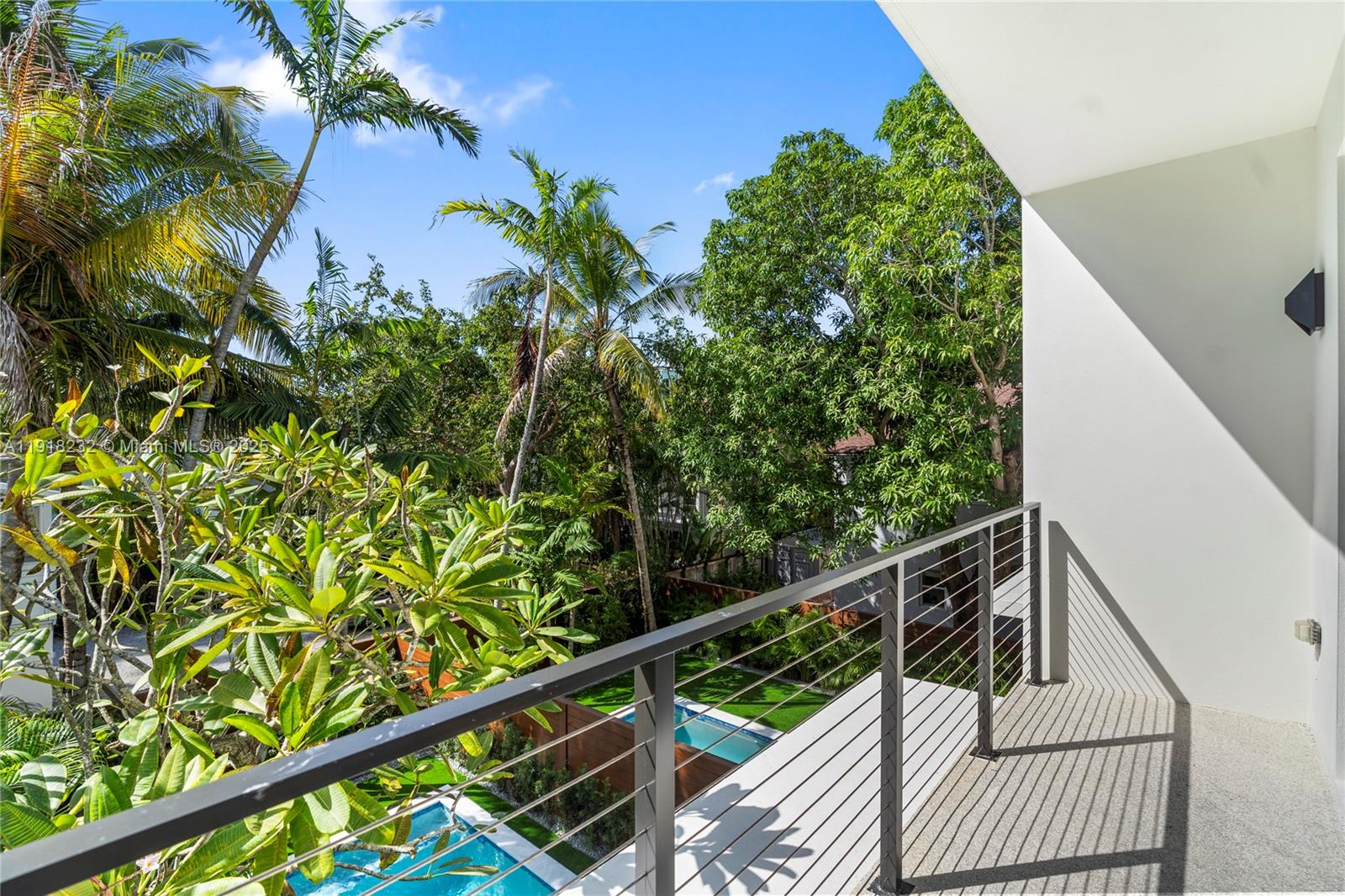 3026 Aviation Ave # 1