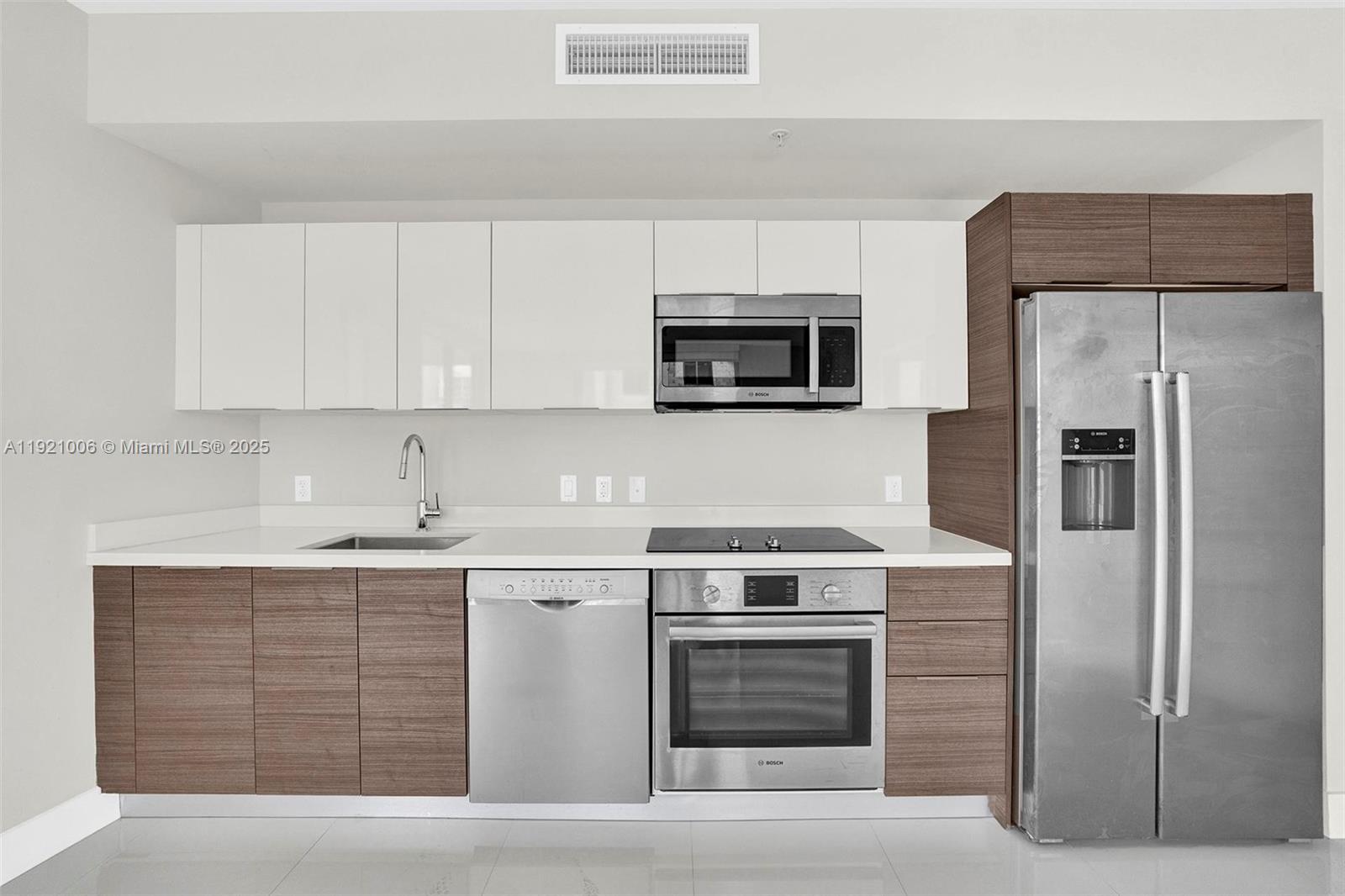 1010 SW 2nd Ave # 1004