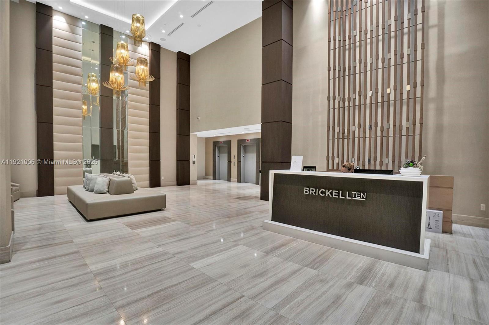 1010 SW 2nd Ave # 1004