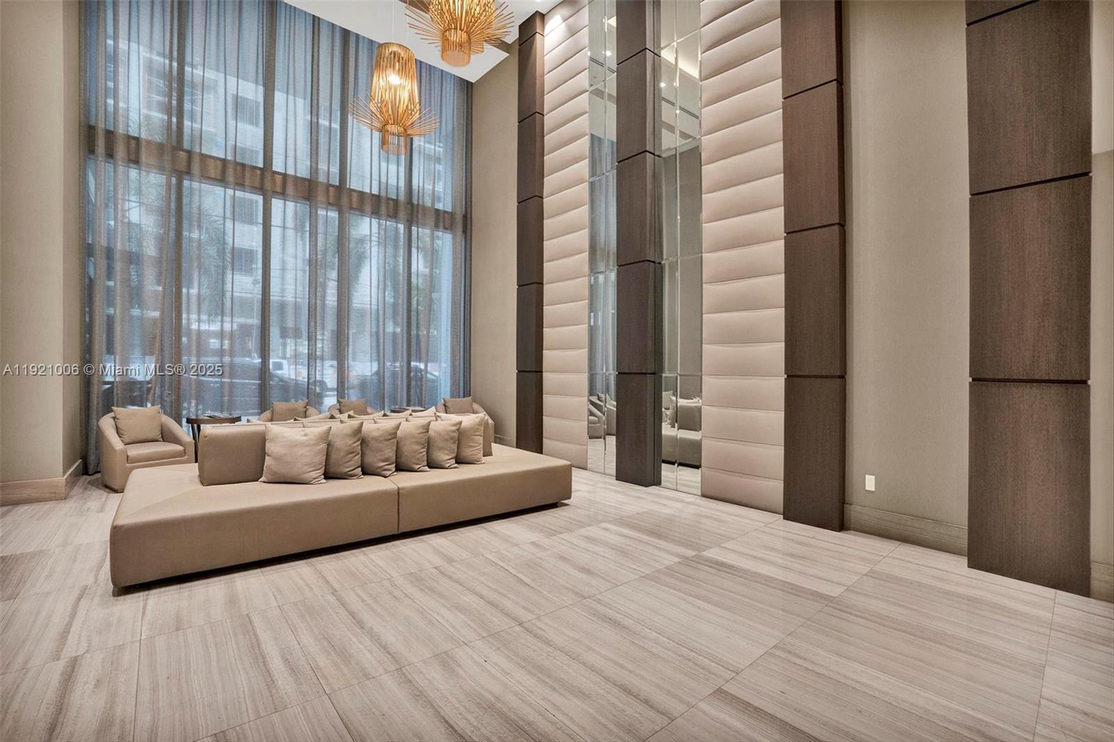 1010 SW 2nd Ave # 1004